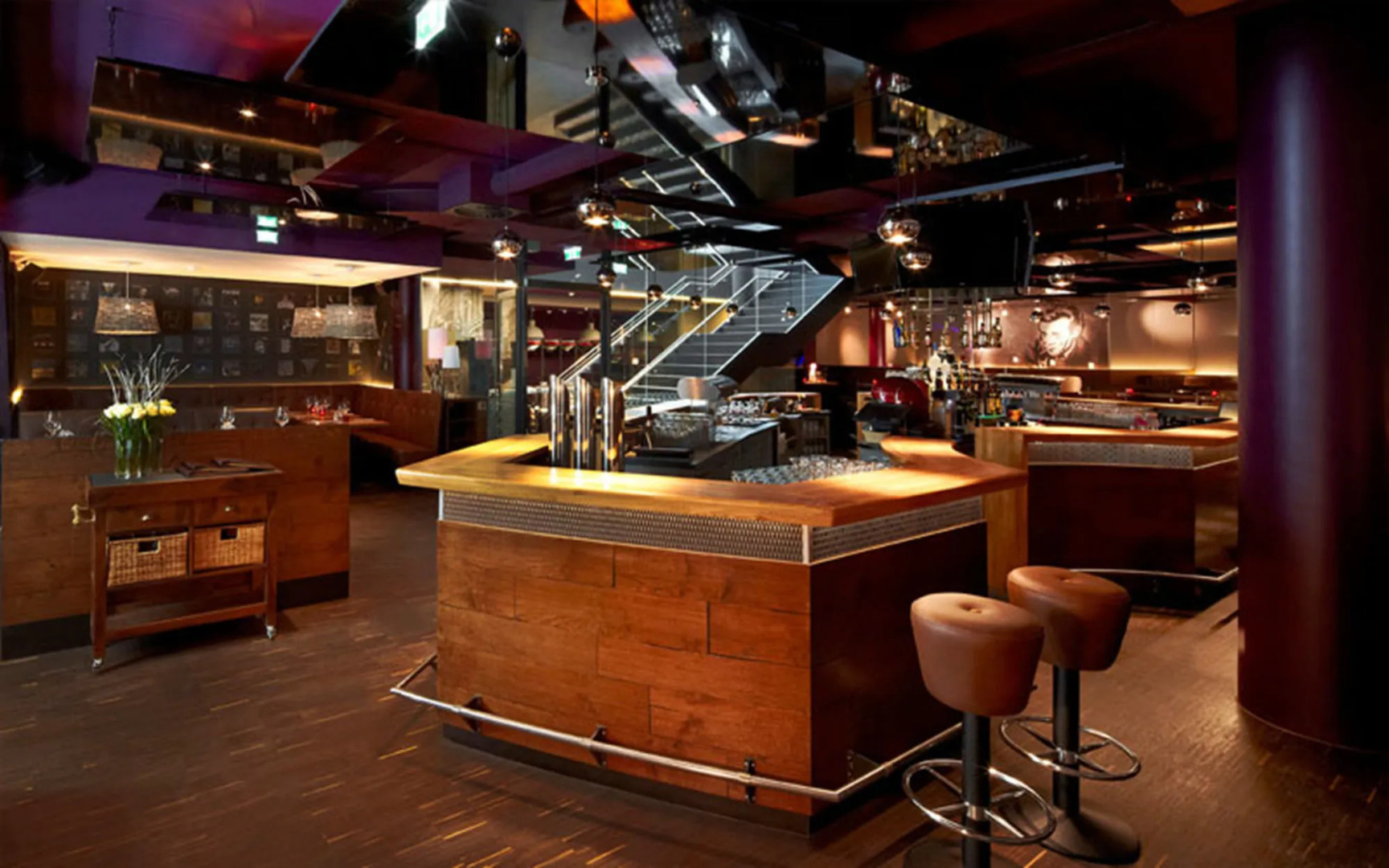 Anthony's Life & Style Hotel