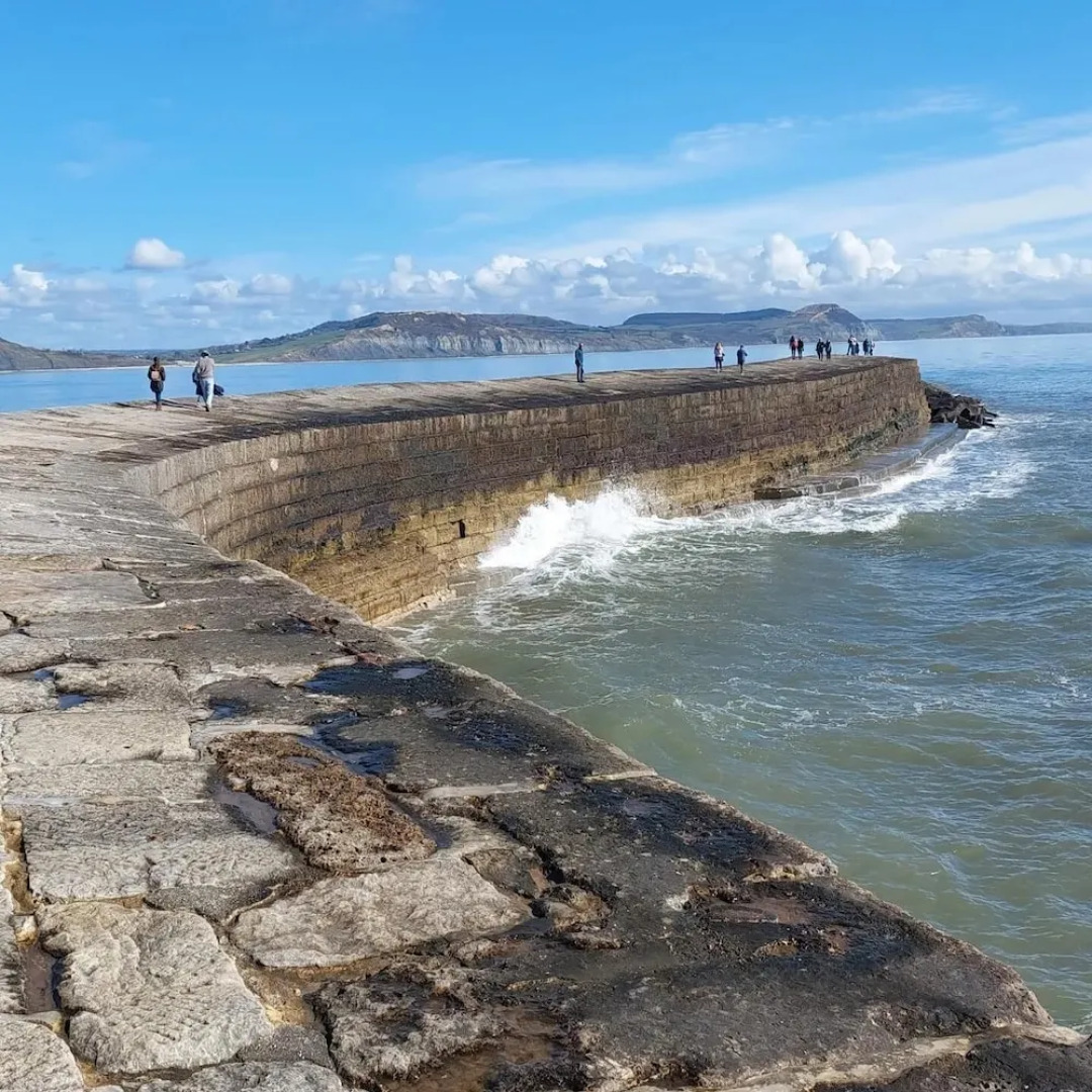 Serenity Holiday Let in South Chard