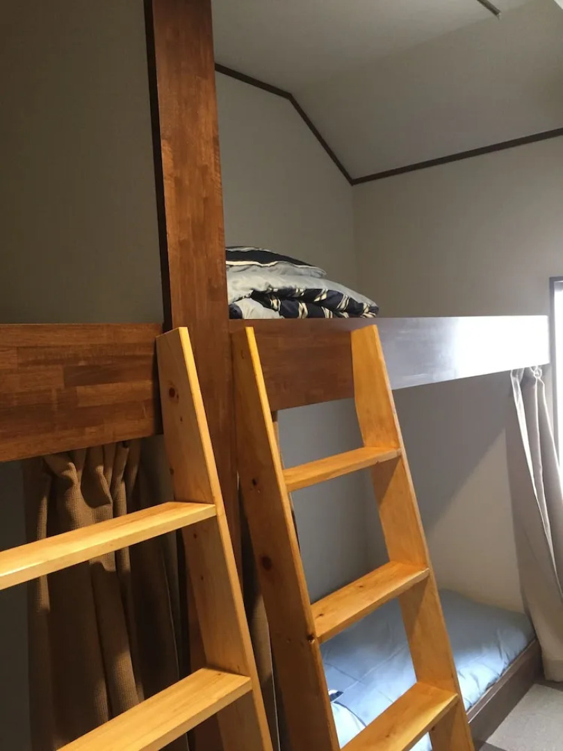 Heart Hostel and Diner