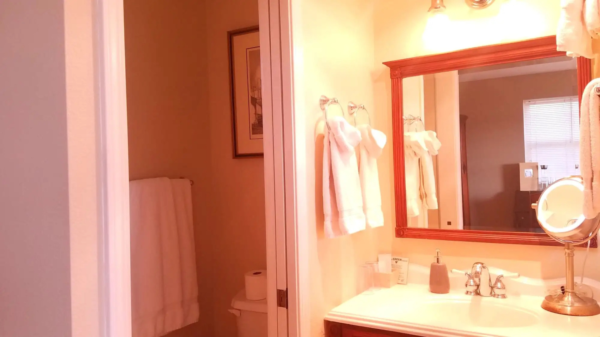 Captain's Inn at Moss Landing