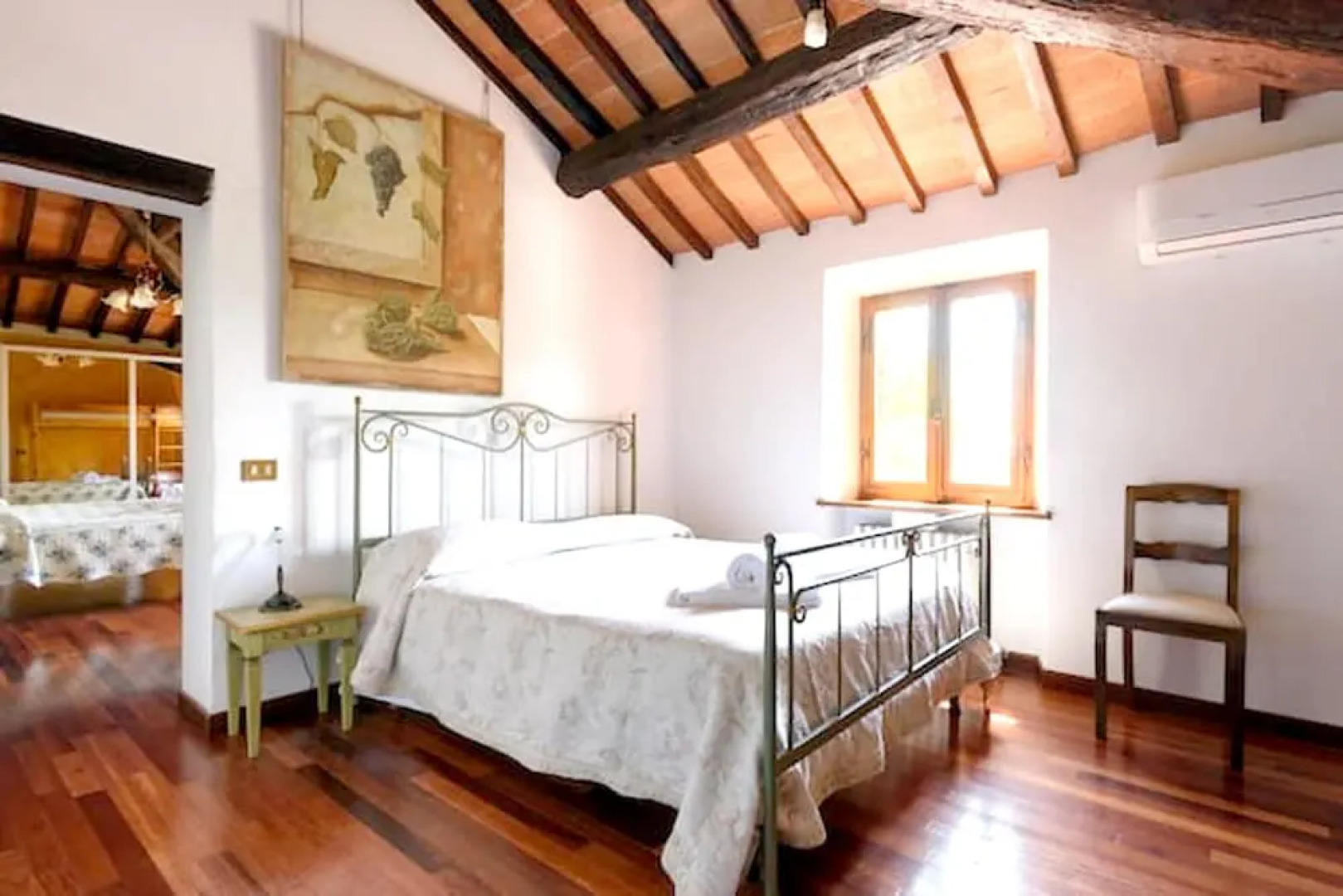 Villa With 9 Bedrooms in Sinalunga, With Wonderful Mountain View, Private Pool, Enclosed Garden