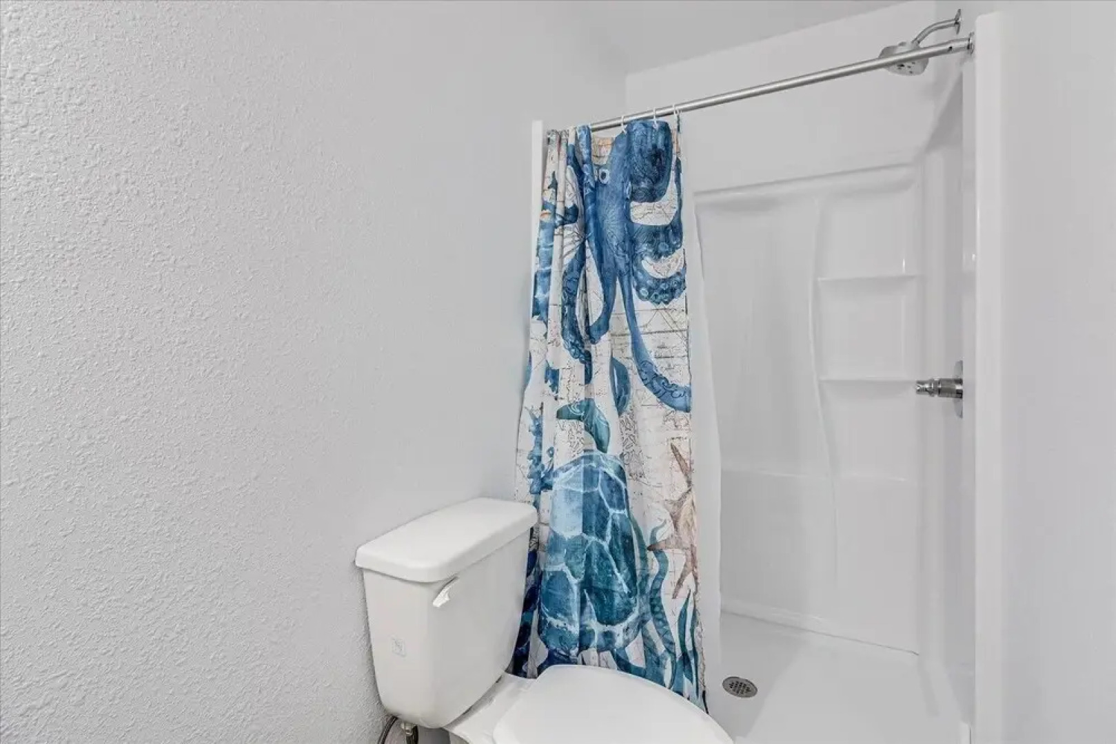 10th Street Bungalow 2 Bedroom Home