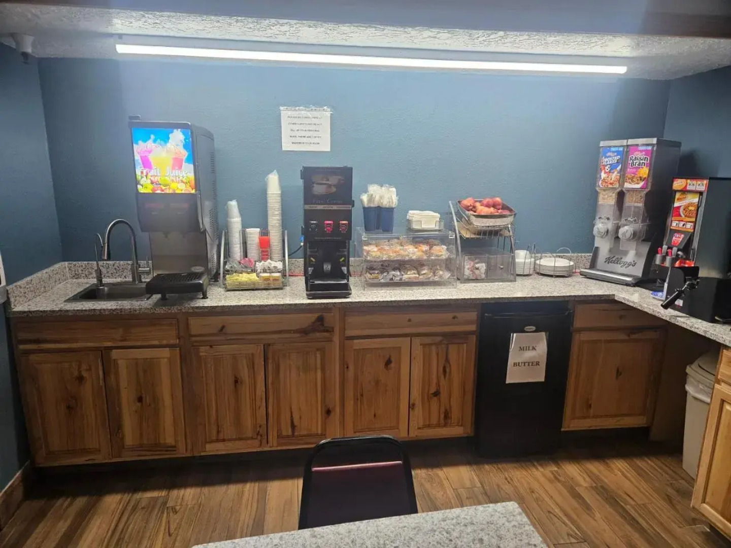 Super 8 Motel - Beaver