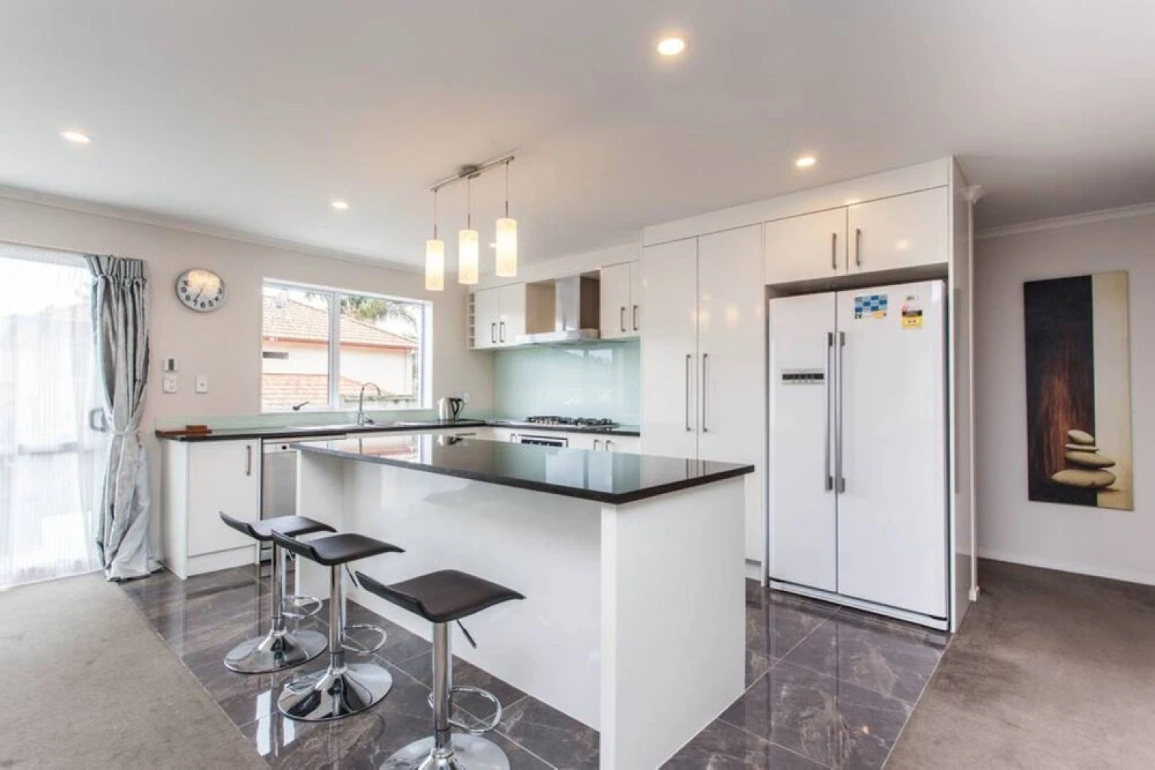 Spacious 3 bedroom in Flat Bush