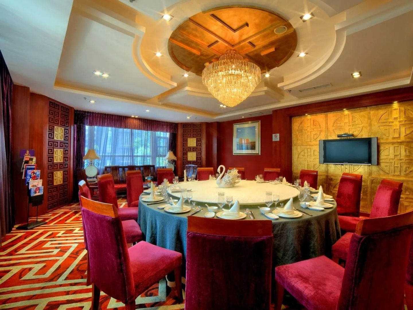 Gem Flower Jinyu Sunshine Hotel