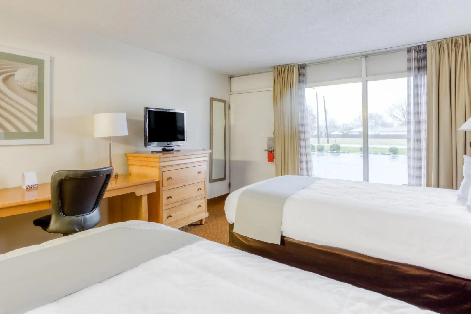 OYO Townhouse Owensboro West