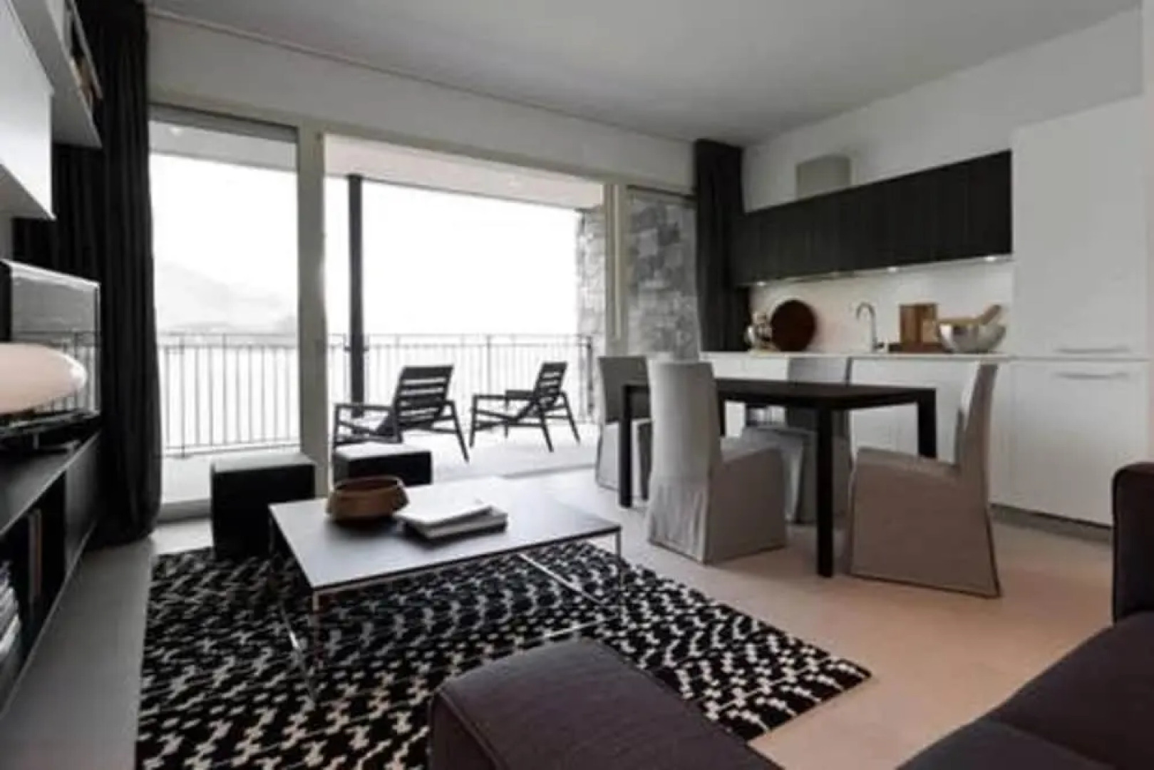 Bellagio Lake Resort