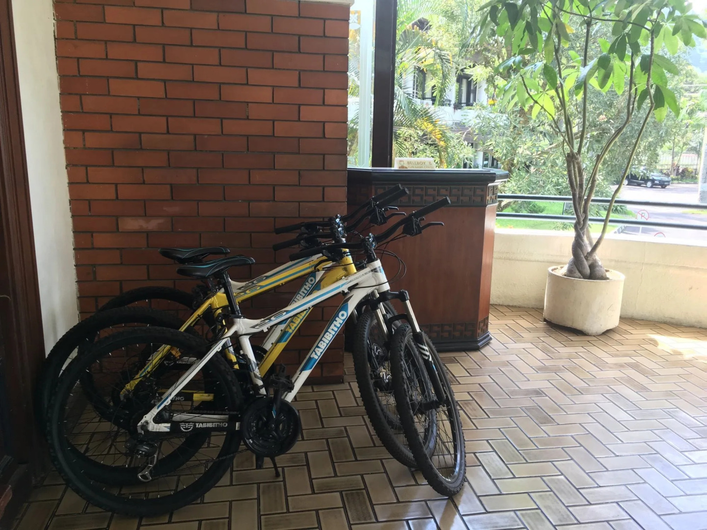 éL Hotel Kartika Wijaya Batu