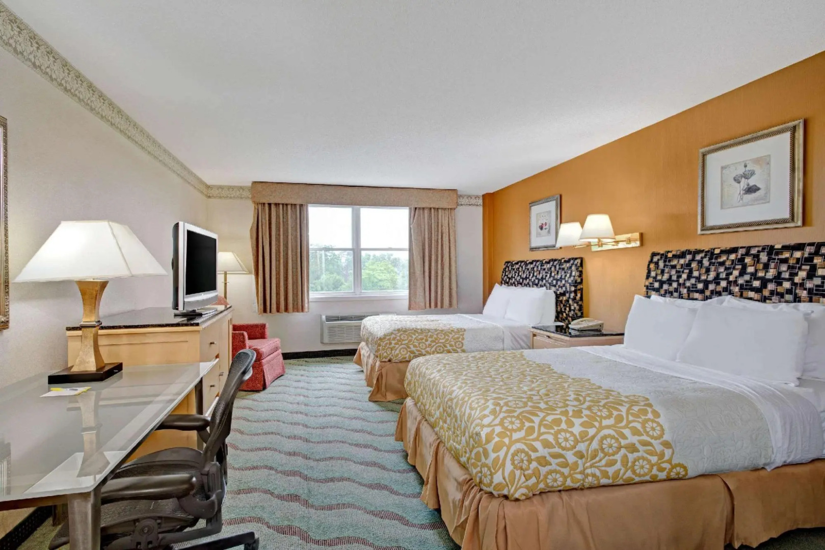 Days Hotel & Conference Center - Methuen Ma