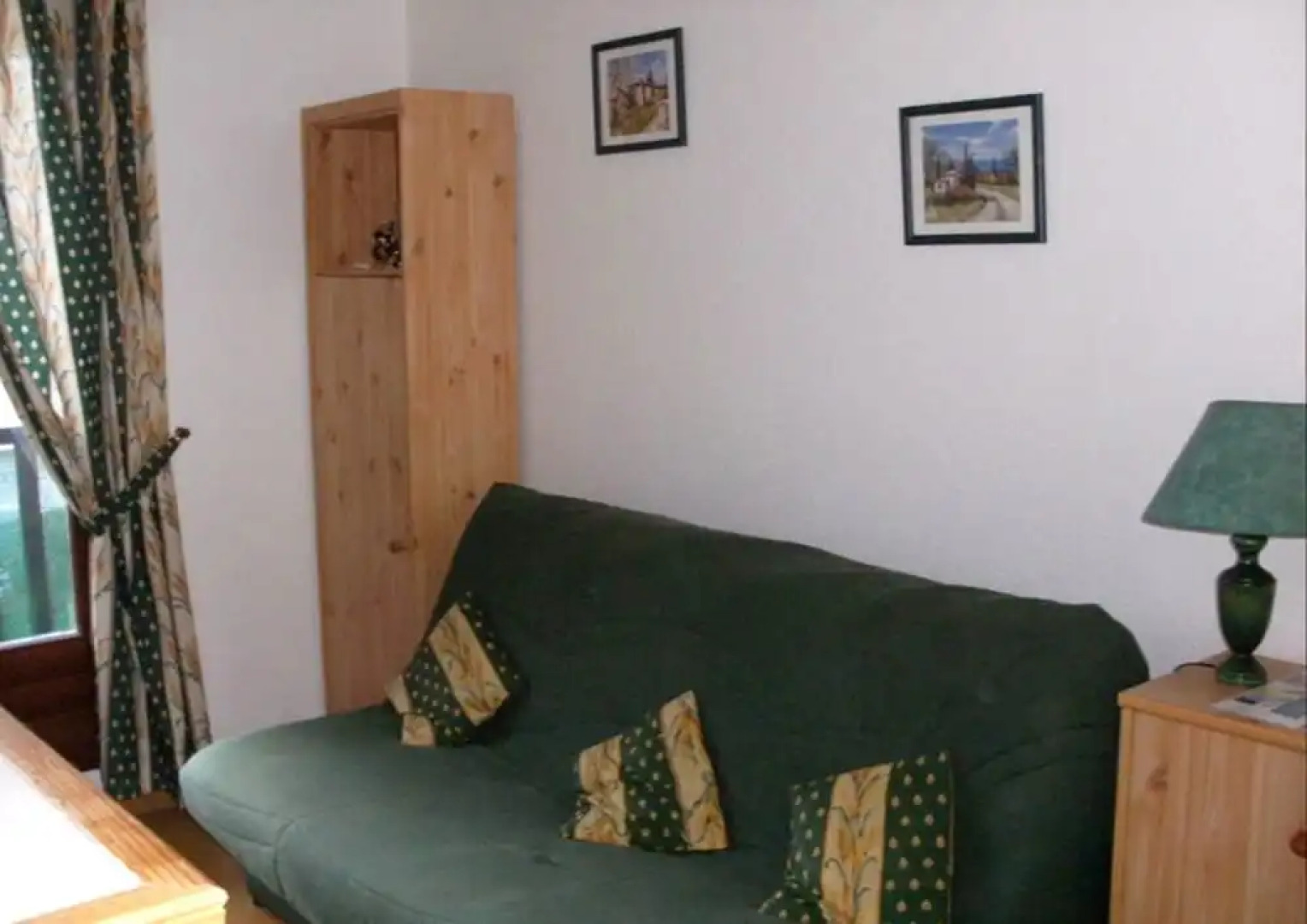 Studio in Canet-en-roussilon, With Wonderful Mountain View and Furnish