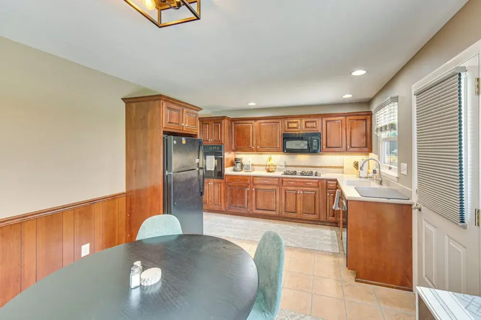 Near Dtwn Harrisburg: Stylish Home w/ Patio & Yard