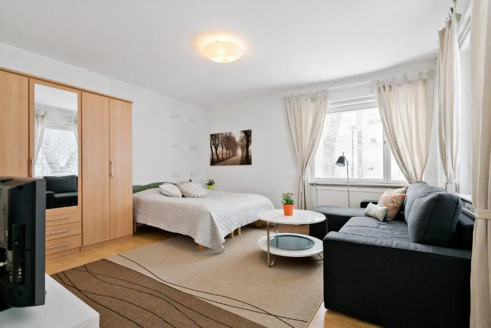 Majoitushuoneisto Tuomipuisto