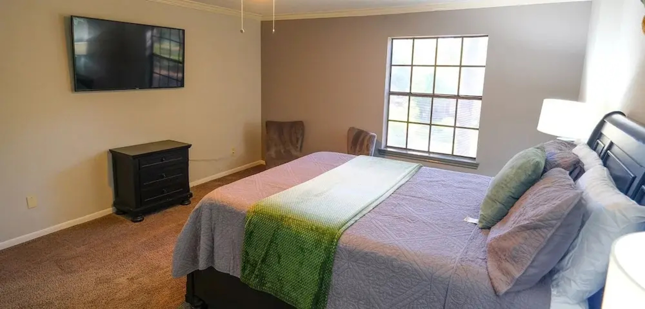 4Bdrm 2.5Bath 8Bed - Story North Houston