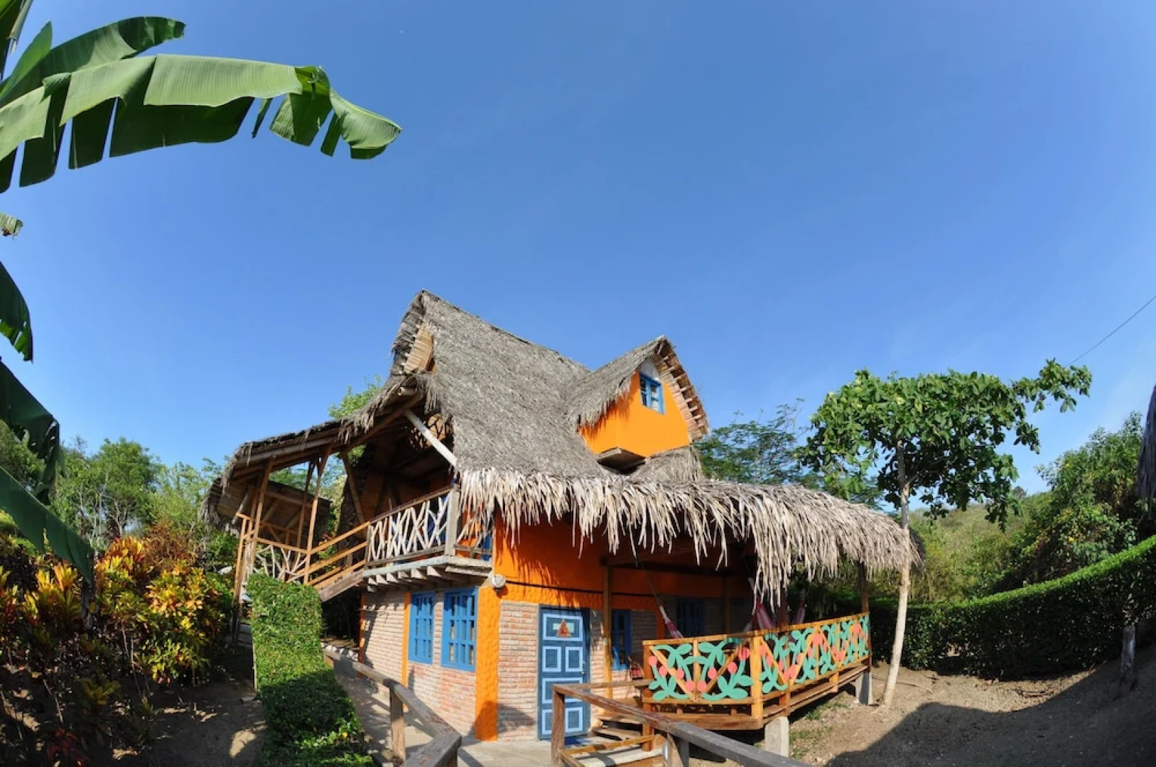 Azuluna Ecolodge