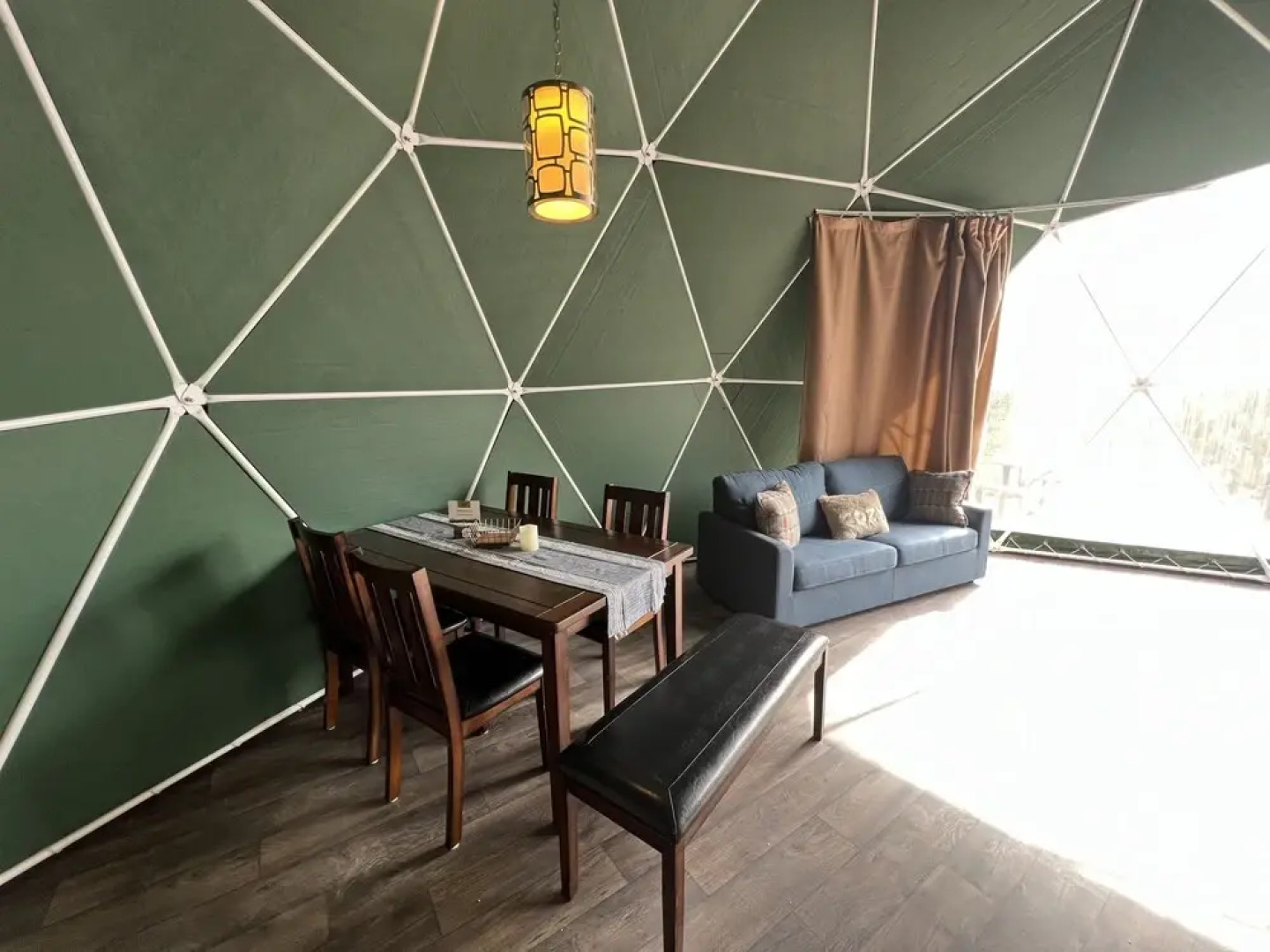 Bryce Glamp And Camp