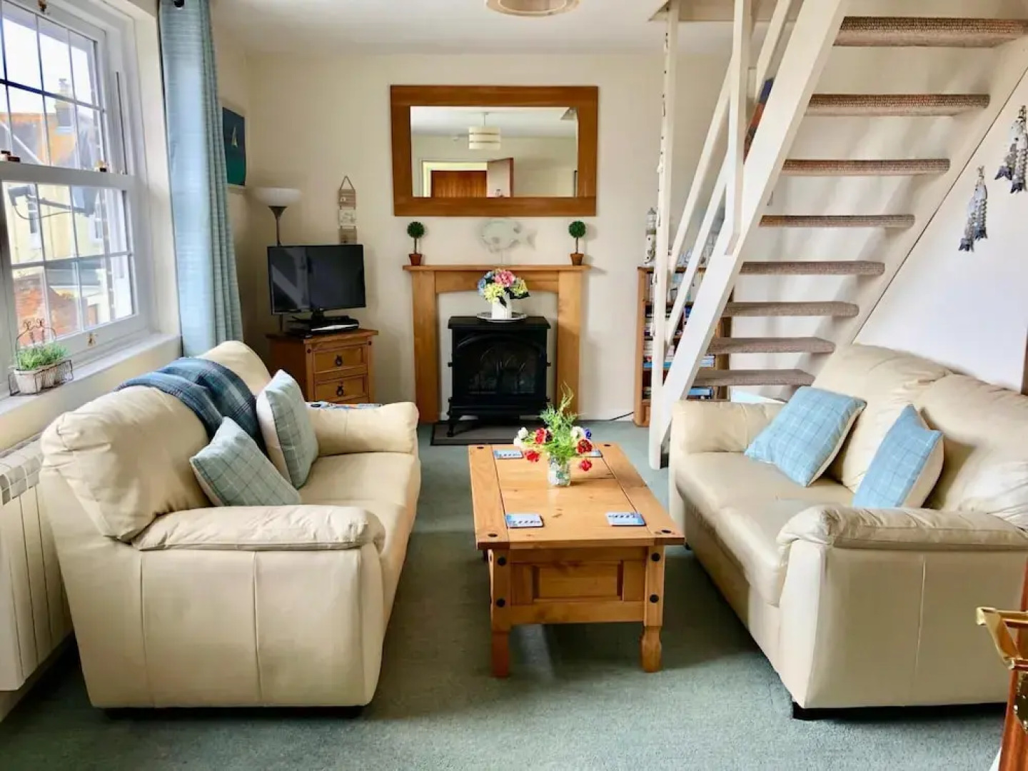Harbour Life Dog Welcoming Yarmouth First Floor Apartment Sleeps 4