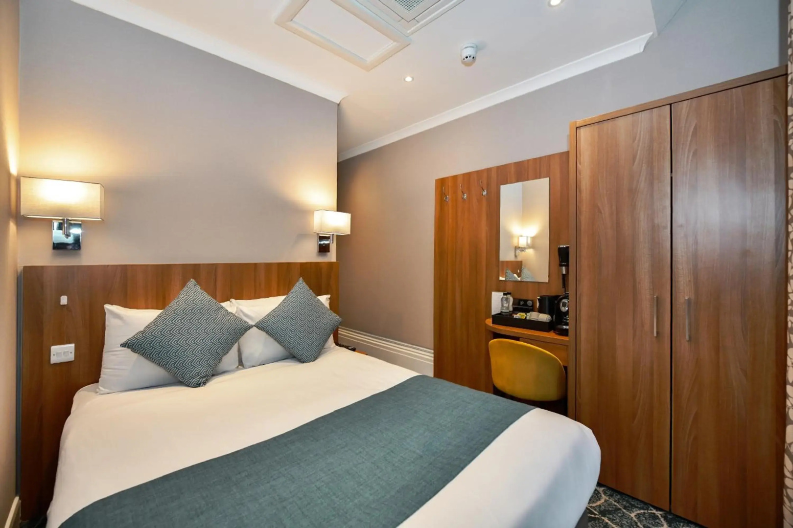 Tropicana Hotel , Suites & Villas Mykonos