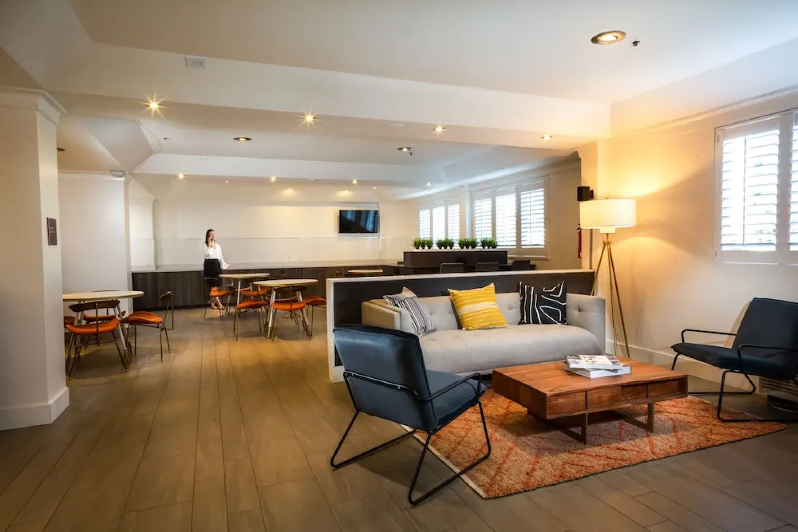 Best Western Crestview Hotel & Suites