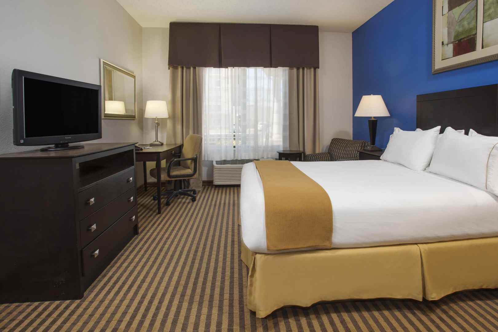 Holiday Inn Express Hotel & Suites Kalamazoo