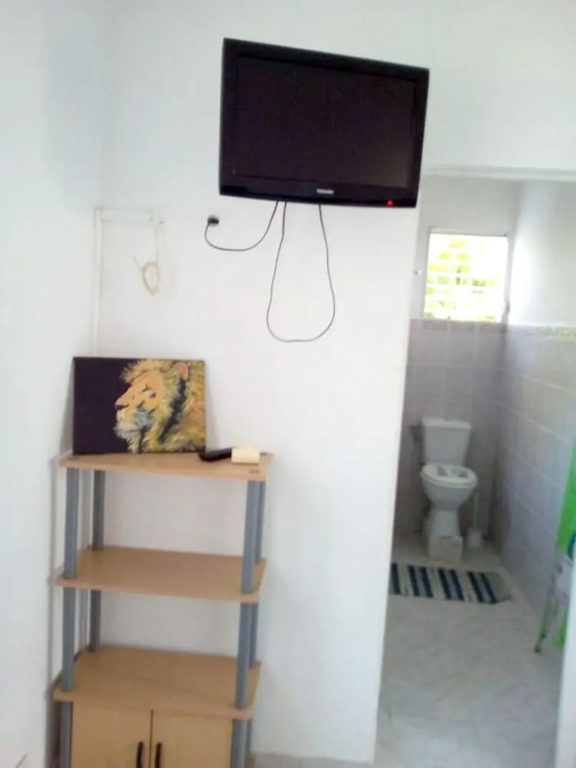 House With one Bedroom in Lamentin, With Pool Access, Enclosed Garden