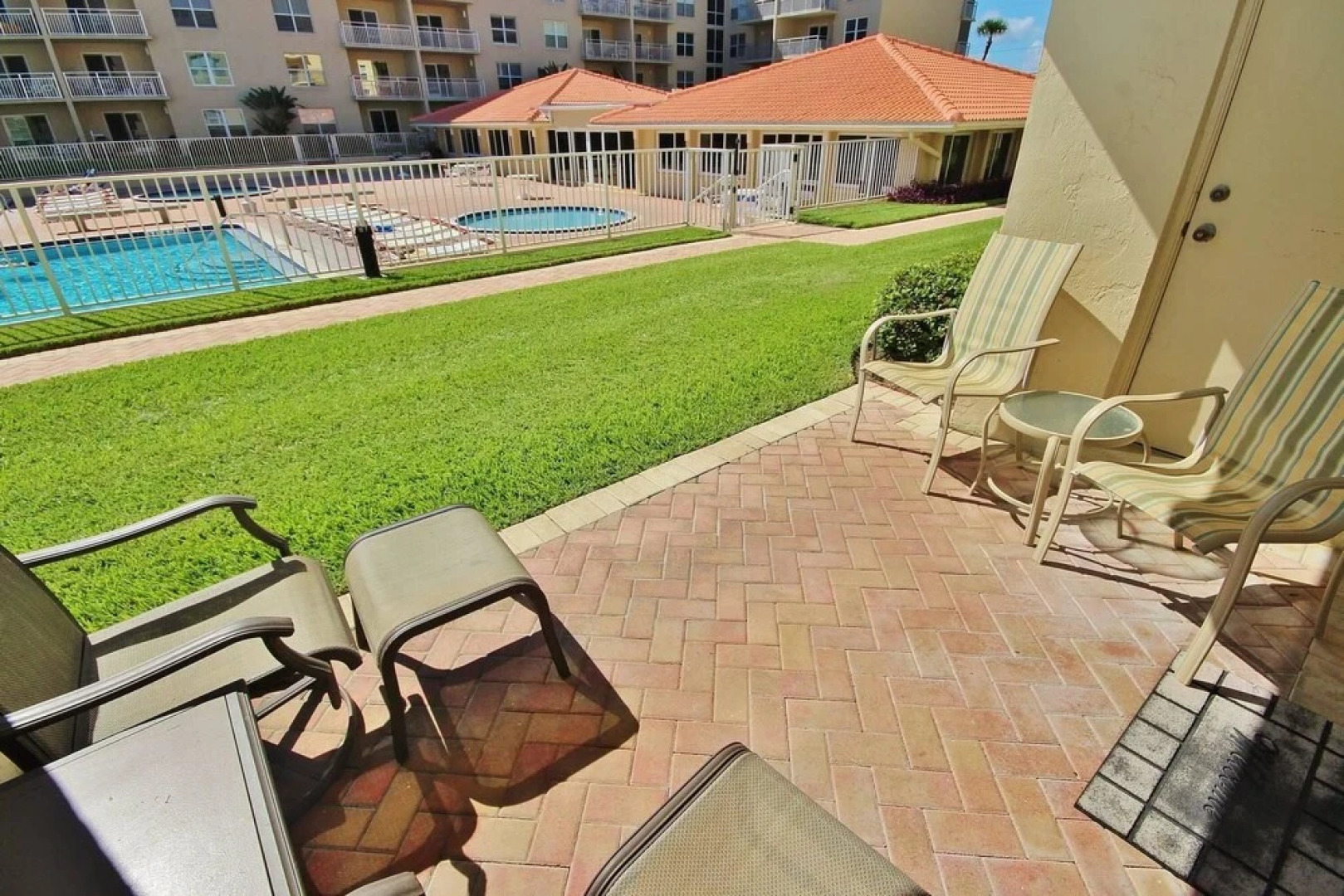 Sea Coast Gardens II 110