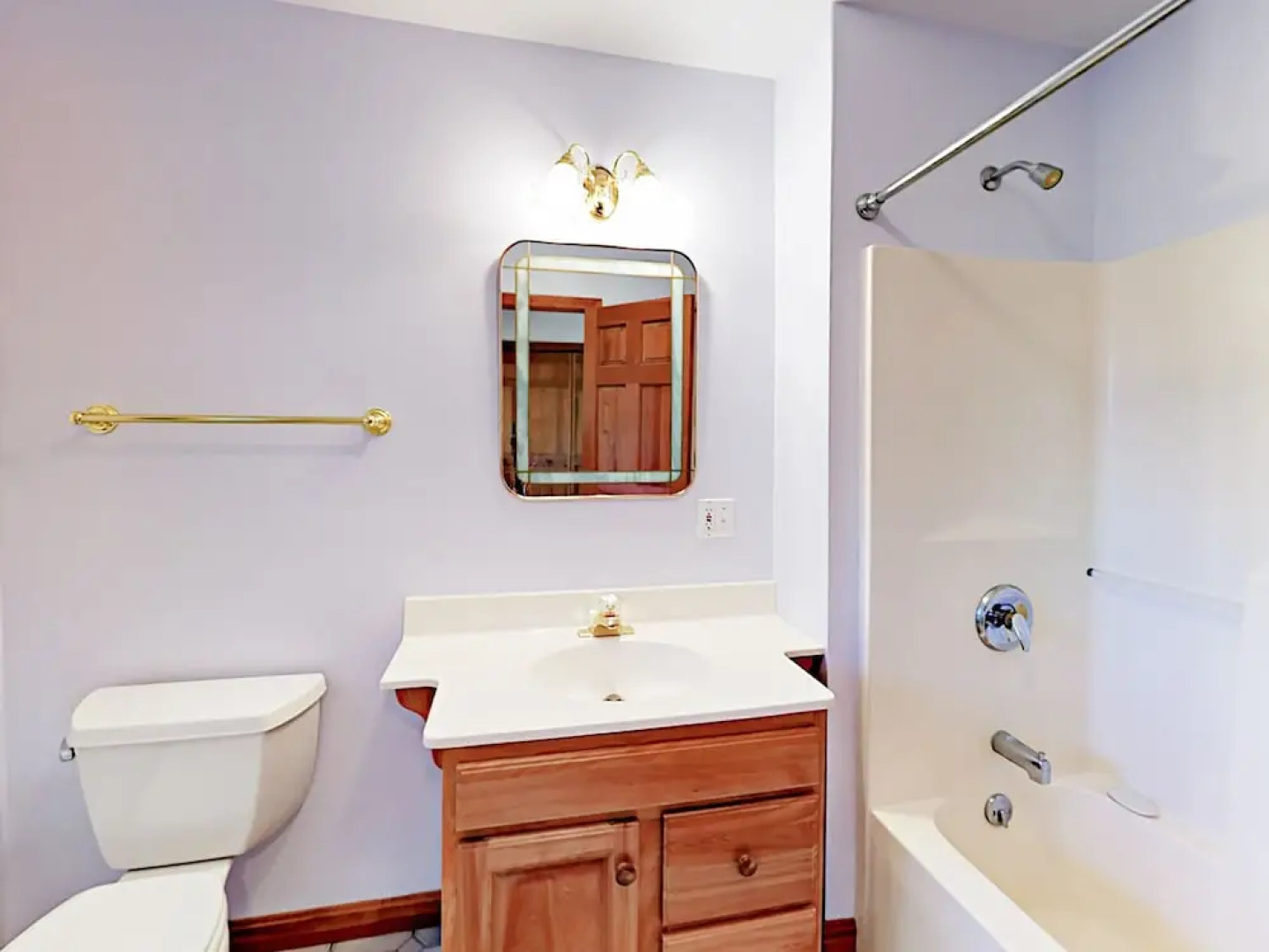 Cape Cod Bay - 4 Br Home