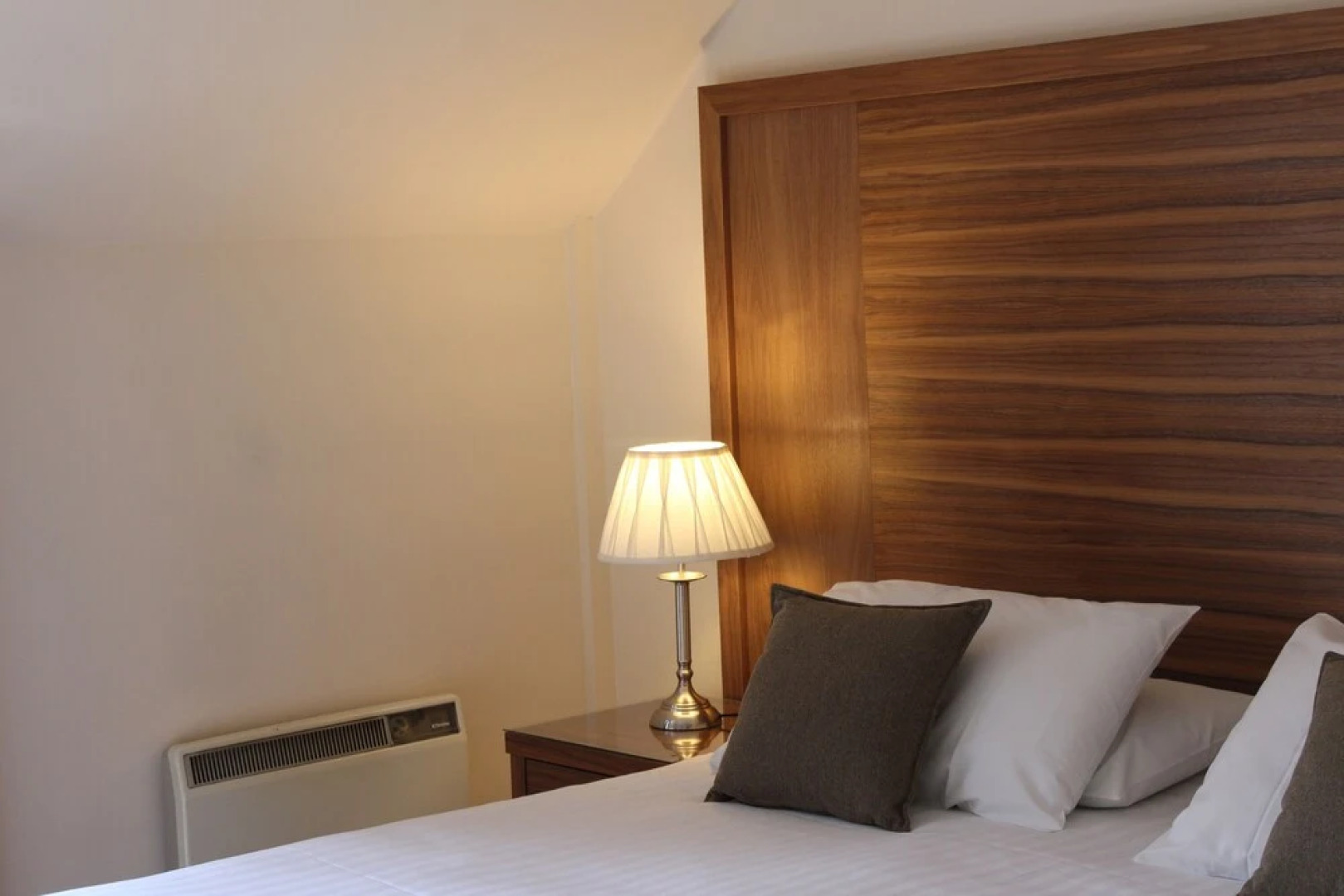 Beancross Restaurant And Hotel