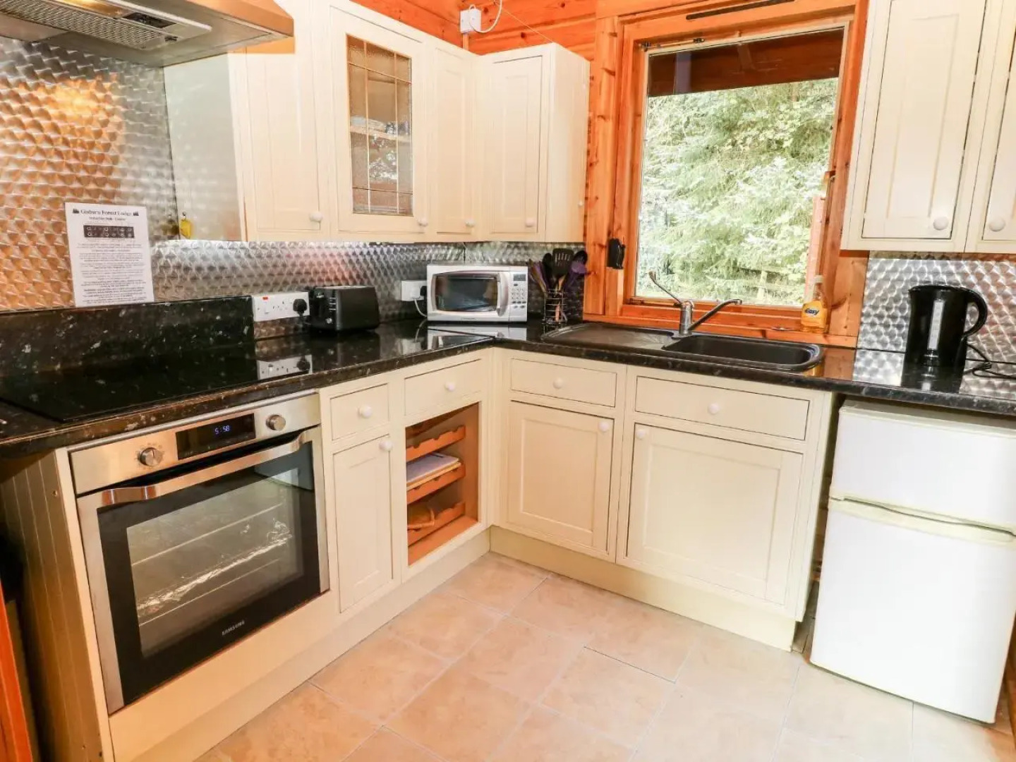 Gisburn Forest Lodge