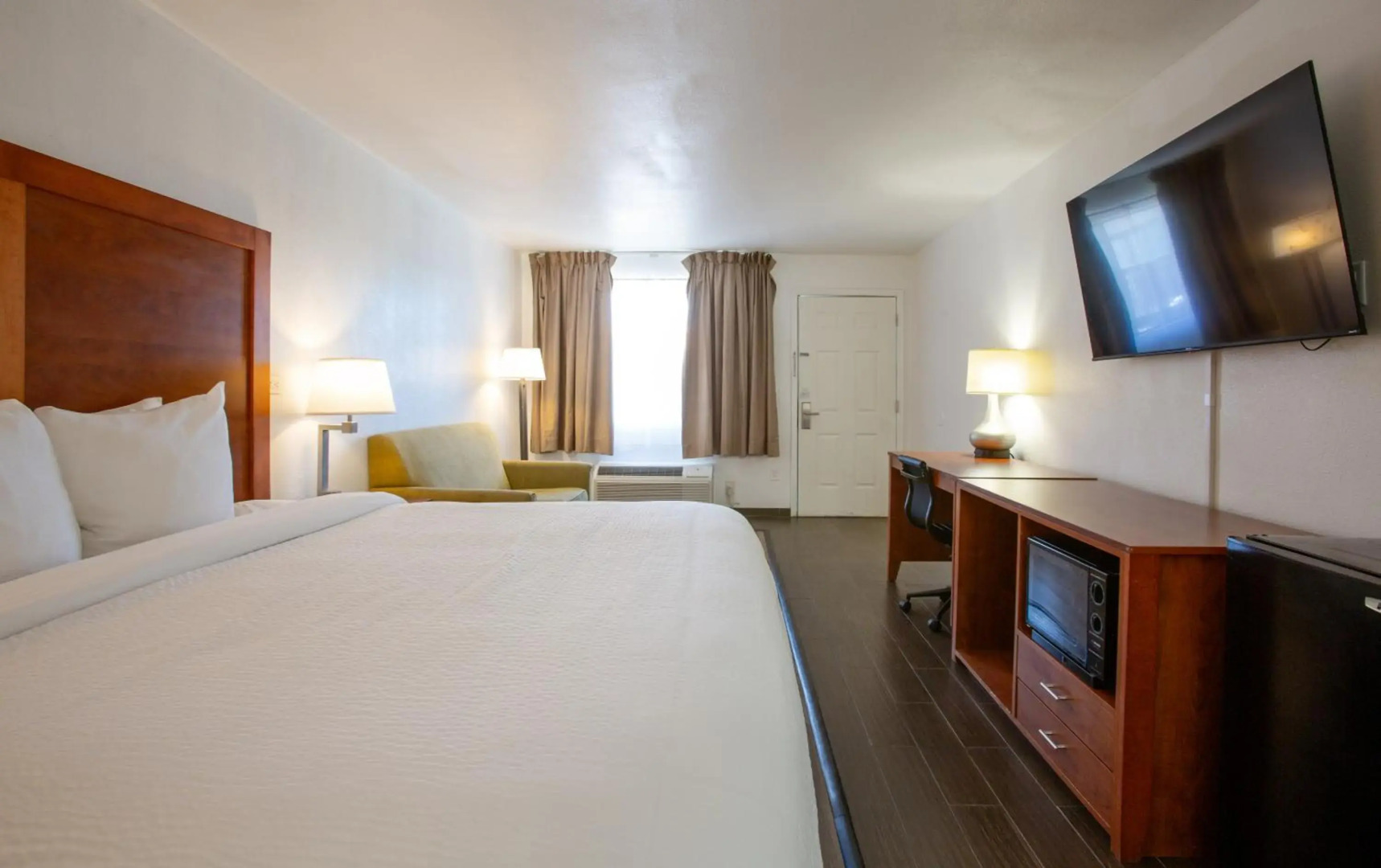 The Hotel Serene Glendale Peoria, Surestay Collection by BW