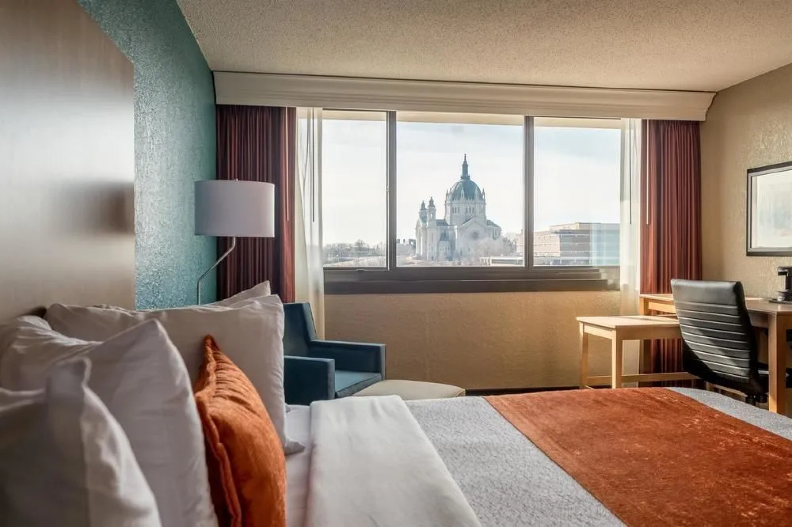 Radisson Hotel St. Paul Downtown