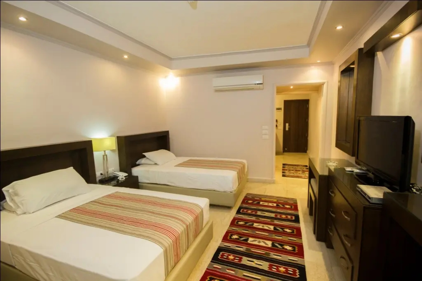 Maamura Palace Hotel