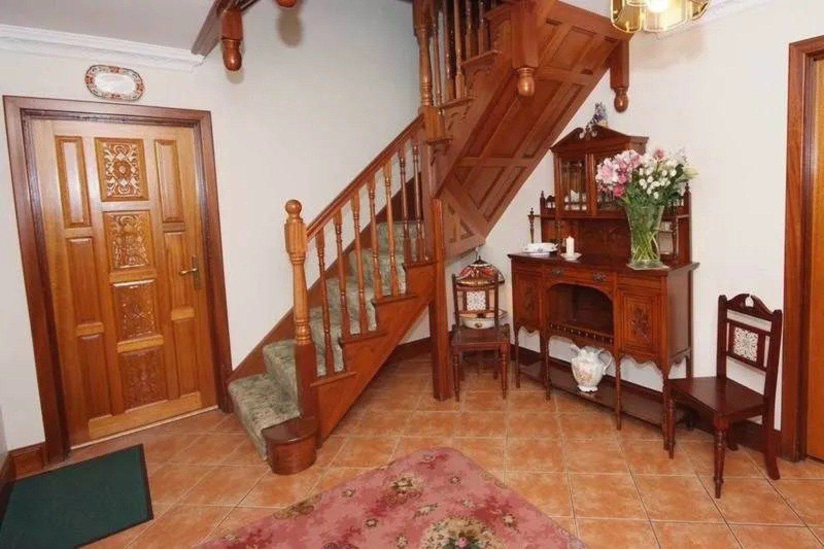 Alderhaven Country Home