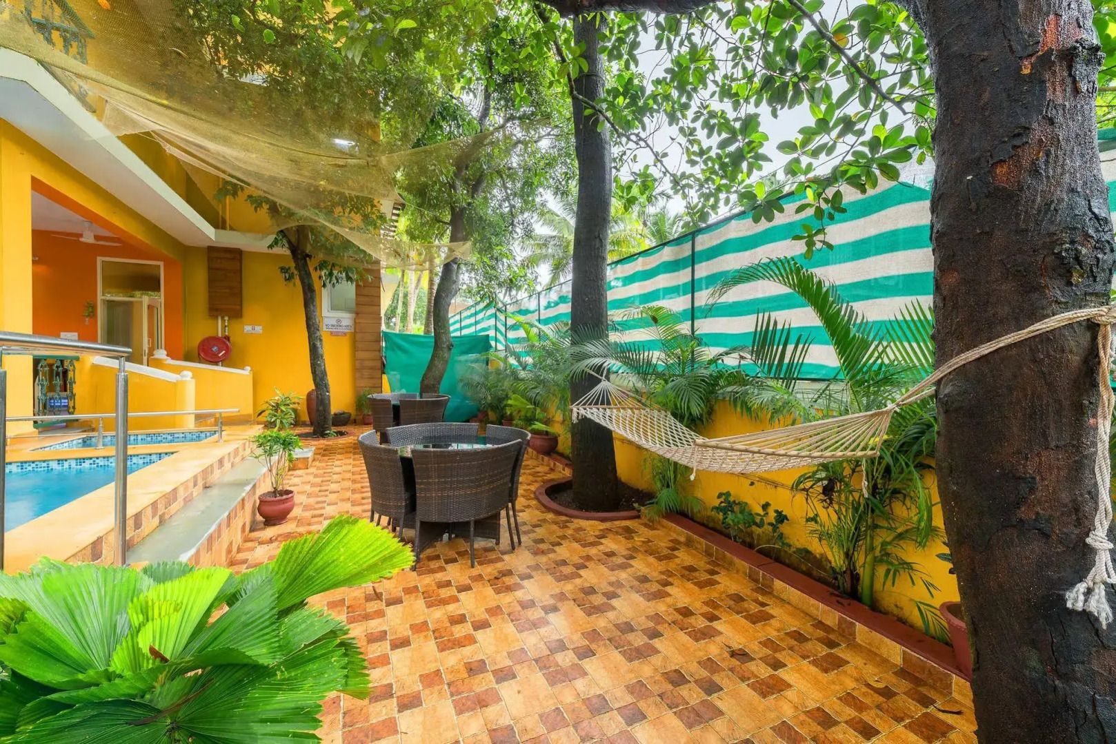 Treebo Trend Vila De Goa