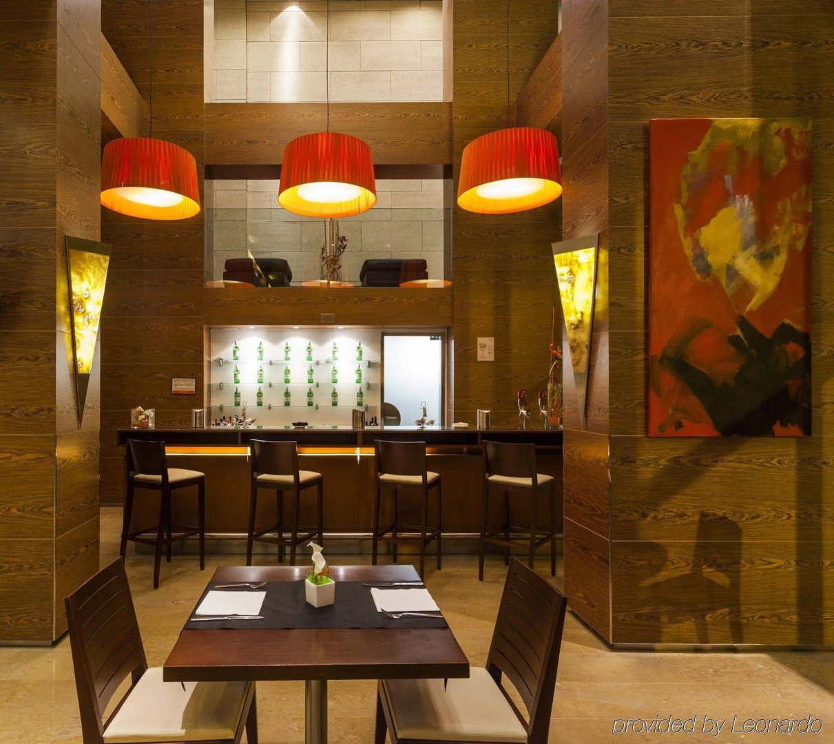 Hotel ILUNION Valencia 4