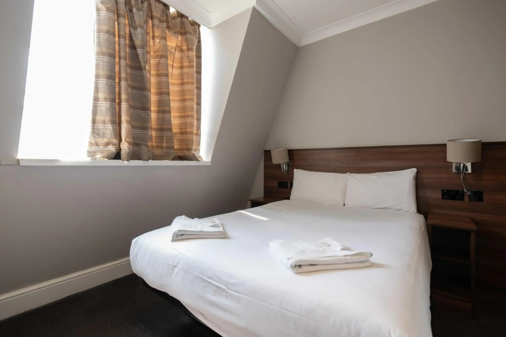 Ascot Hyde Park Hotel