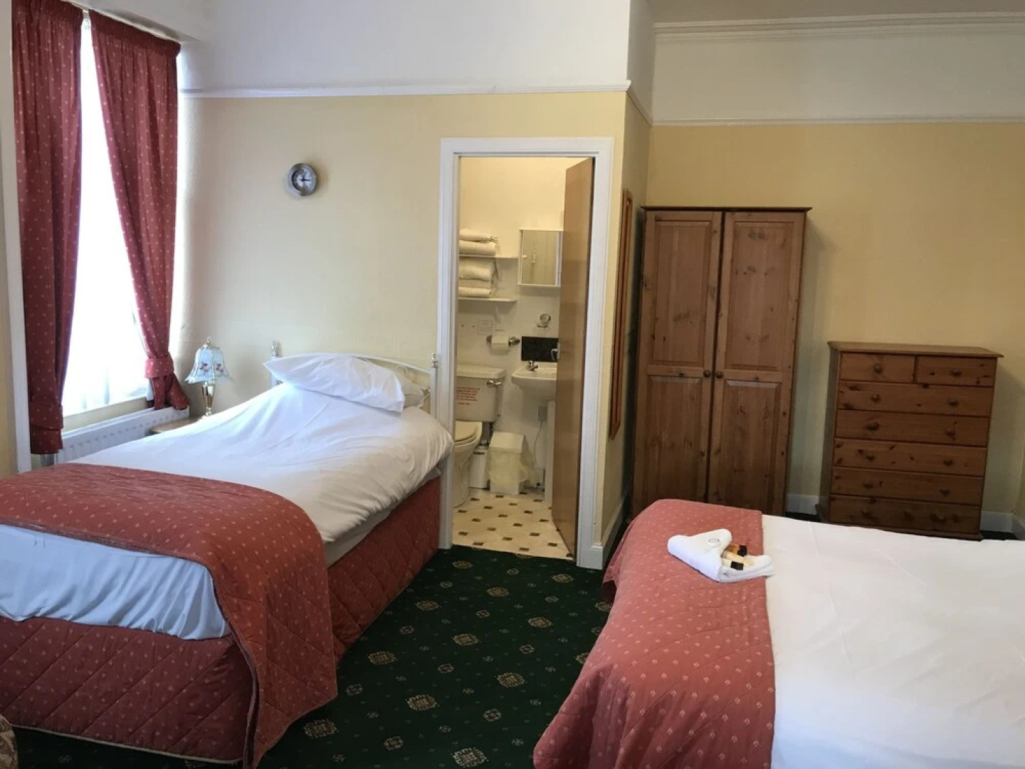 The Cobbled Yard Hotel