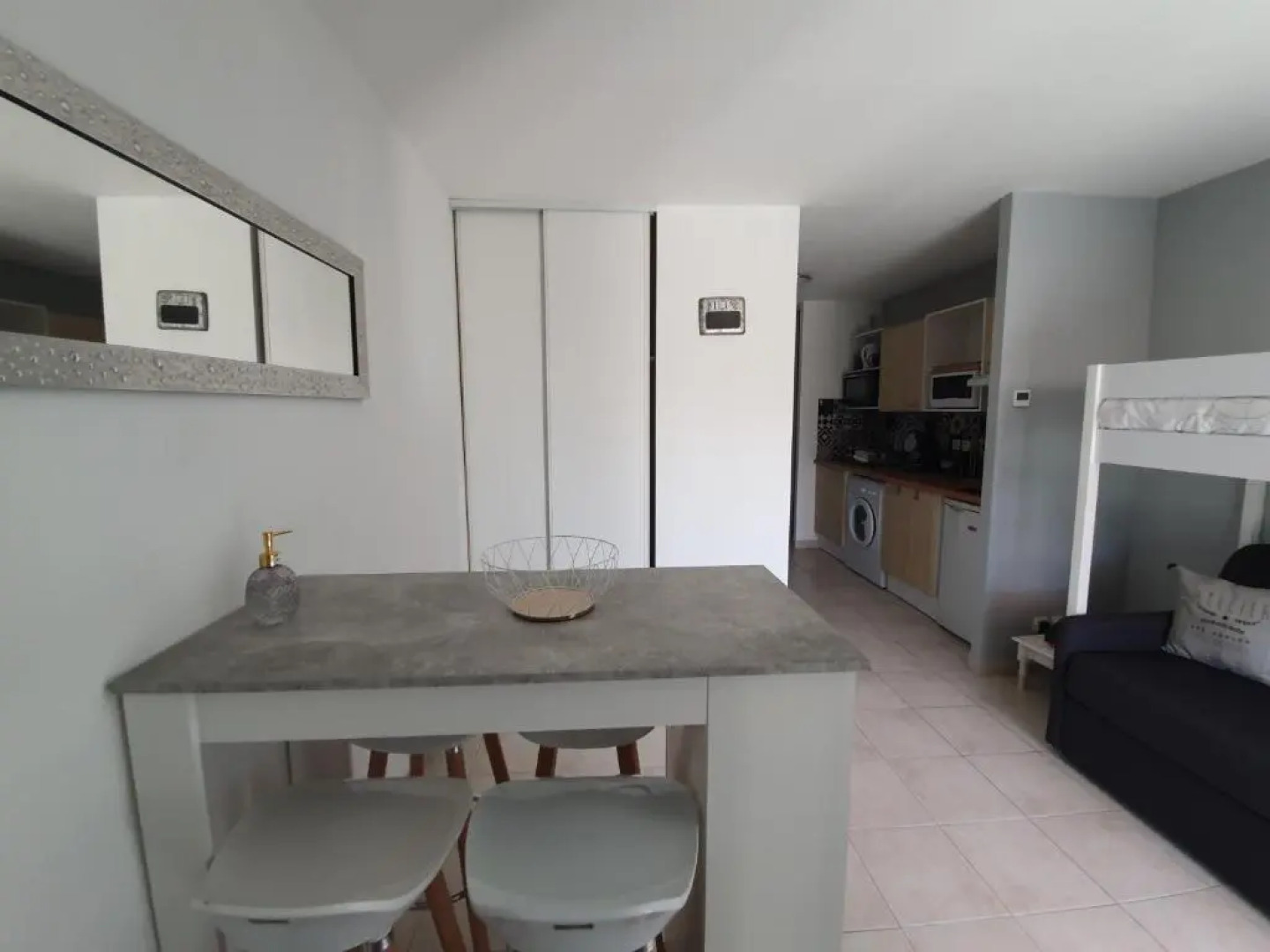 studio presqu'île Fouras proche de la plage parking privé