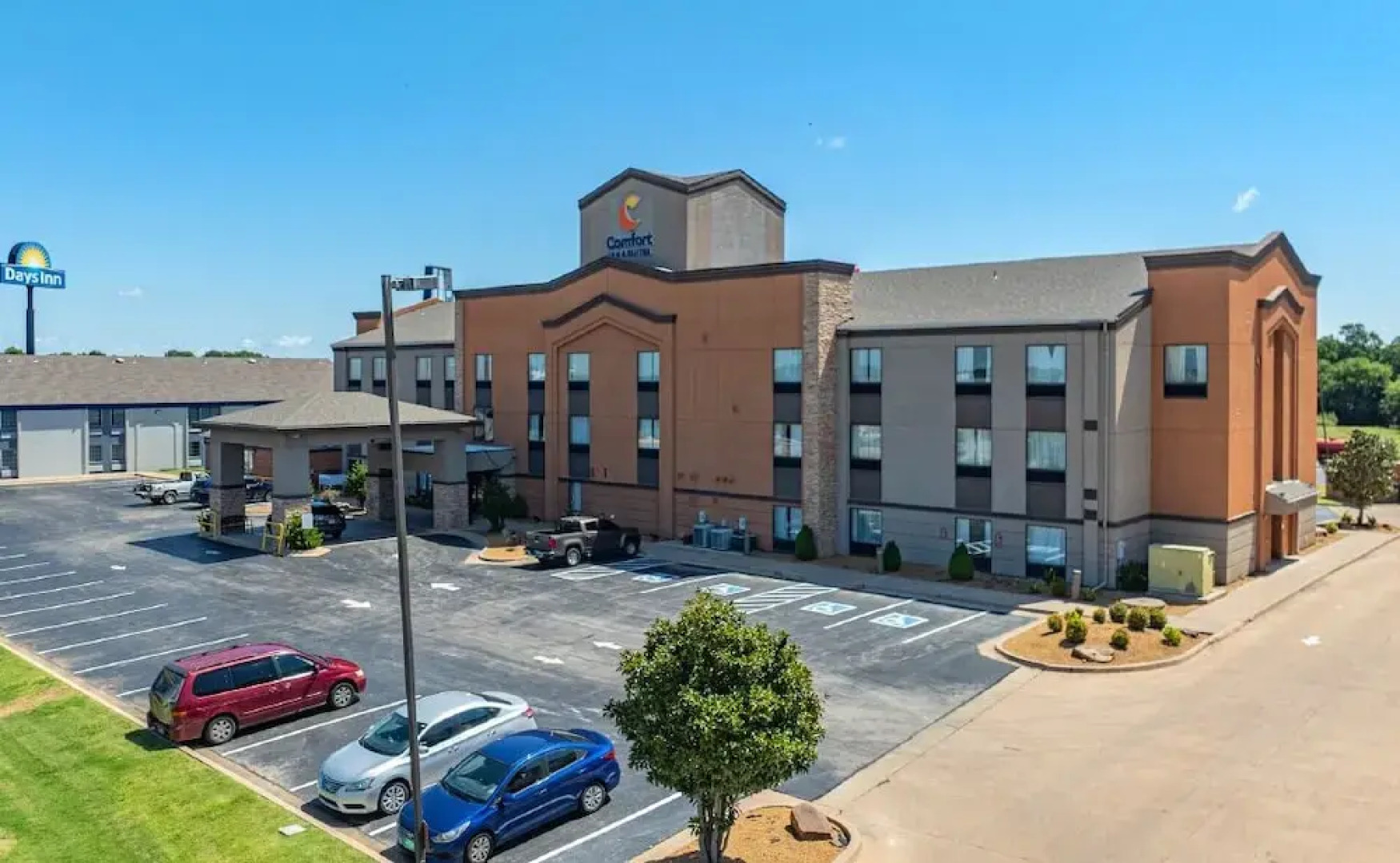 Comfort Inn & Suites