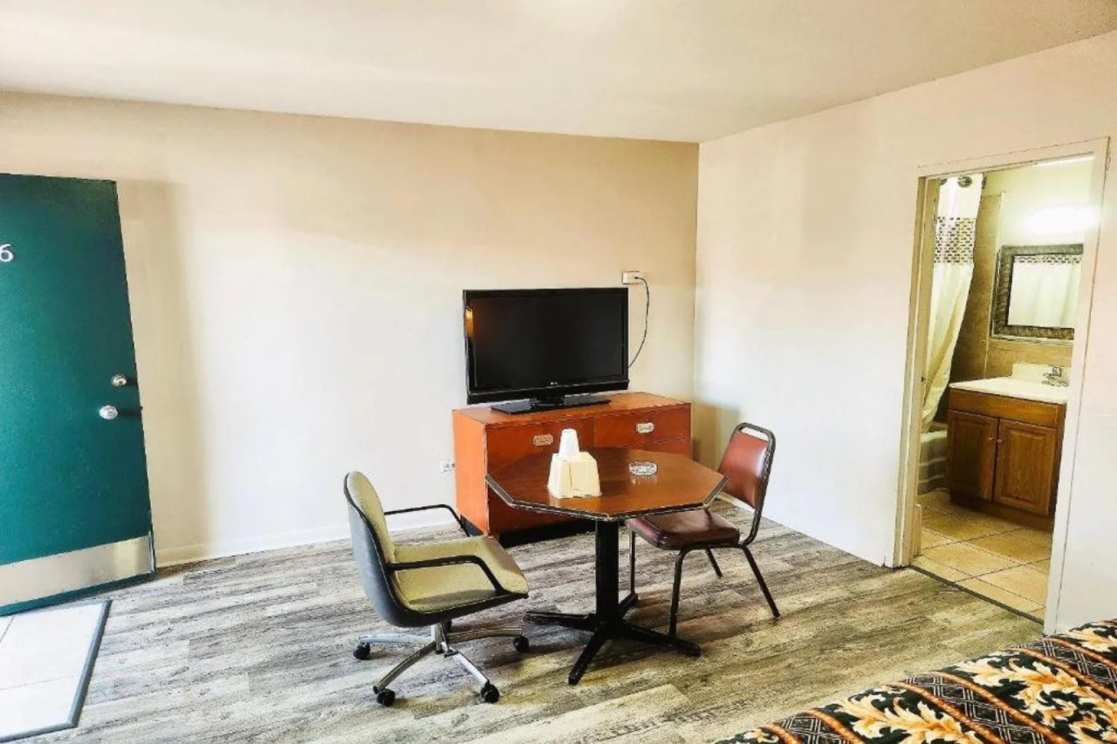 Manor Motel By OYO Near Oak Brook/Chicago Westchester