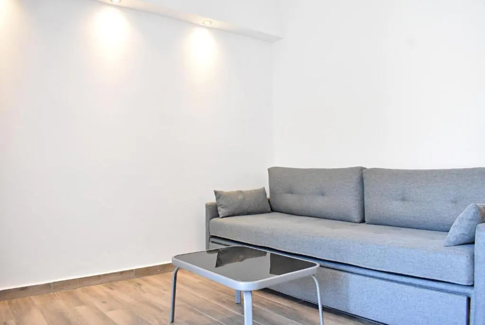 Tzamaros Studios Kythnos