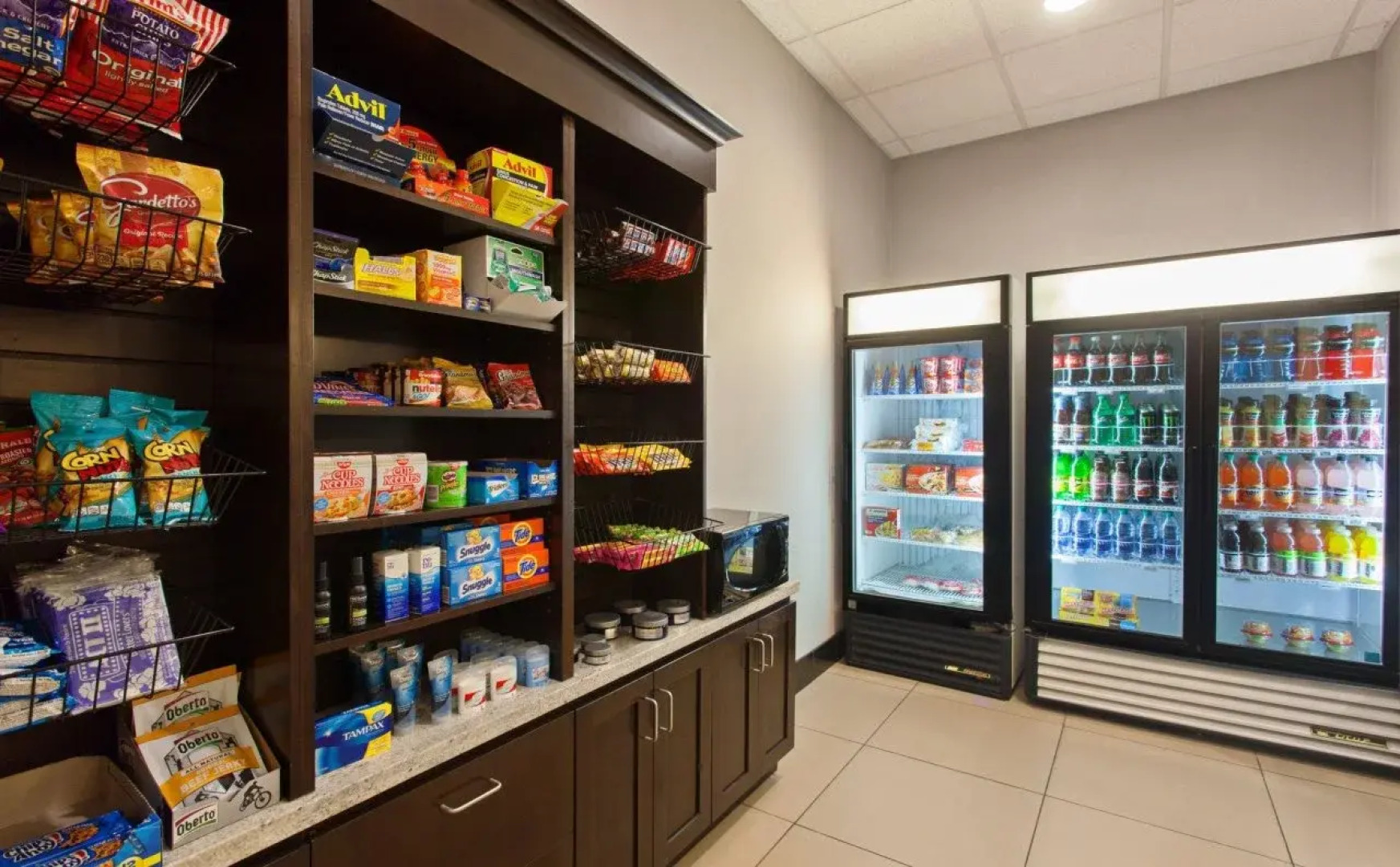 Holiday Inn Express & Suites Tacoma Downtown