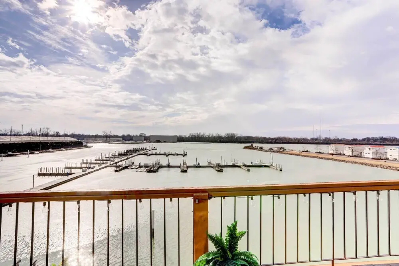 Port Clinton Condo w/ Balcony + Water Views!