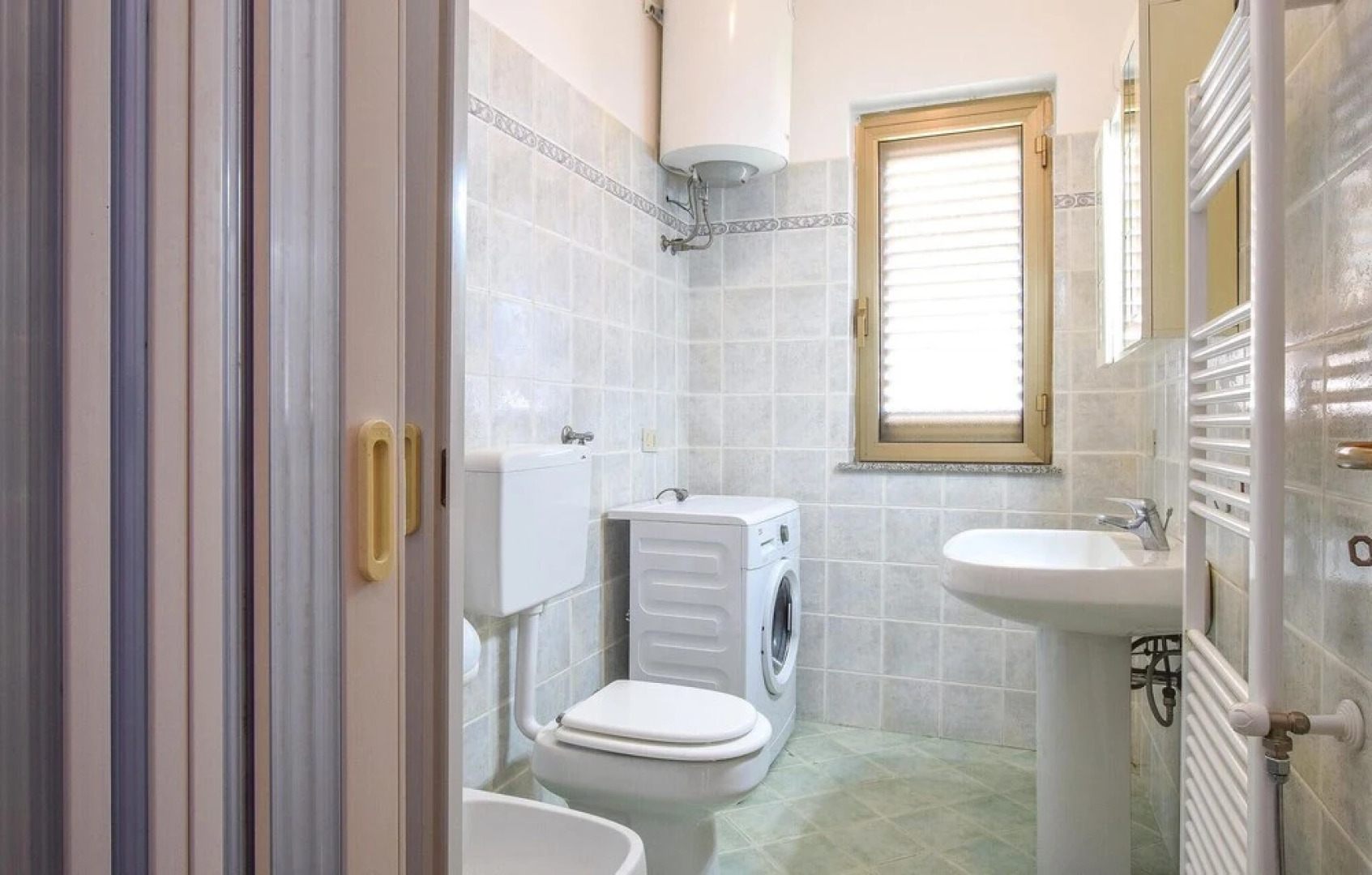 Nice Apartment in Marina di Caronia With Wifi and 2 Bedrooms