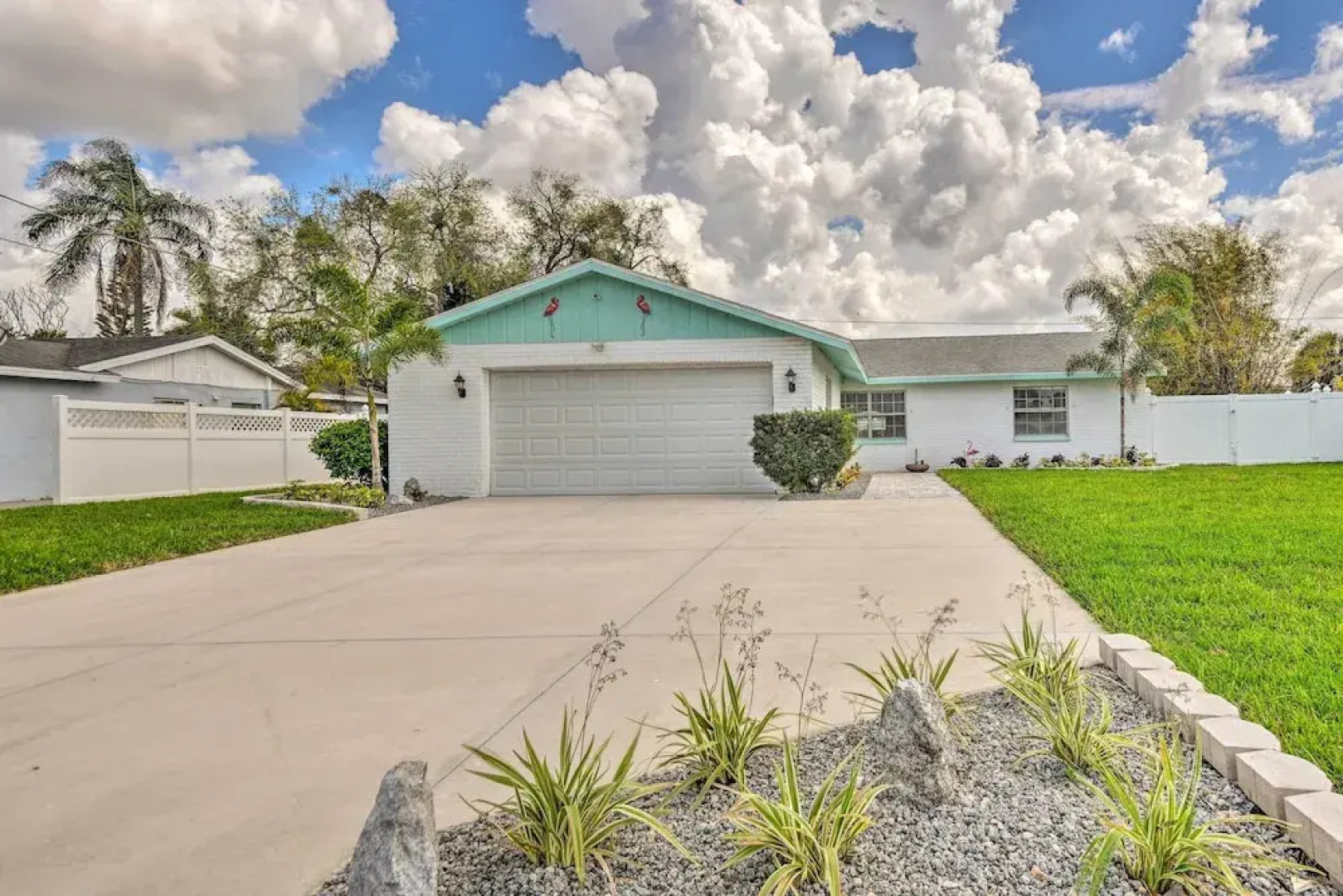 Apollo Beach Gem w/ Pool: 'the Flamingo House'