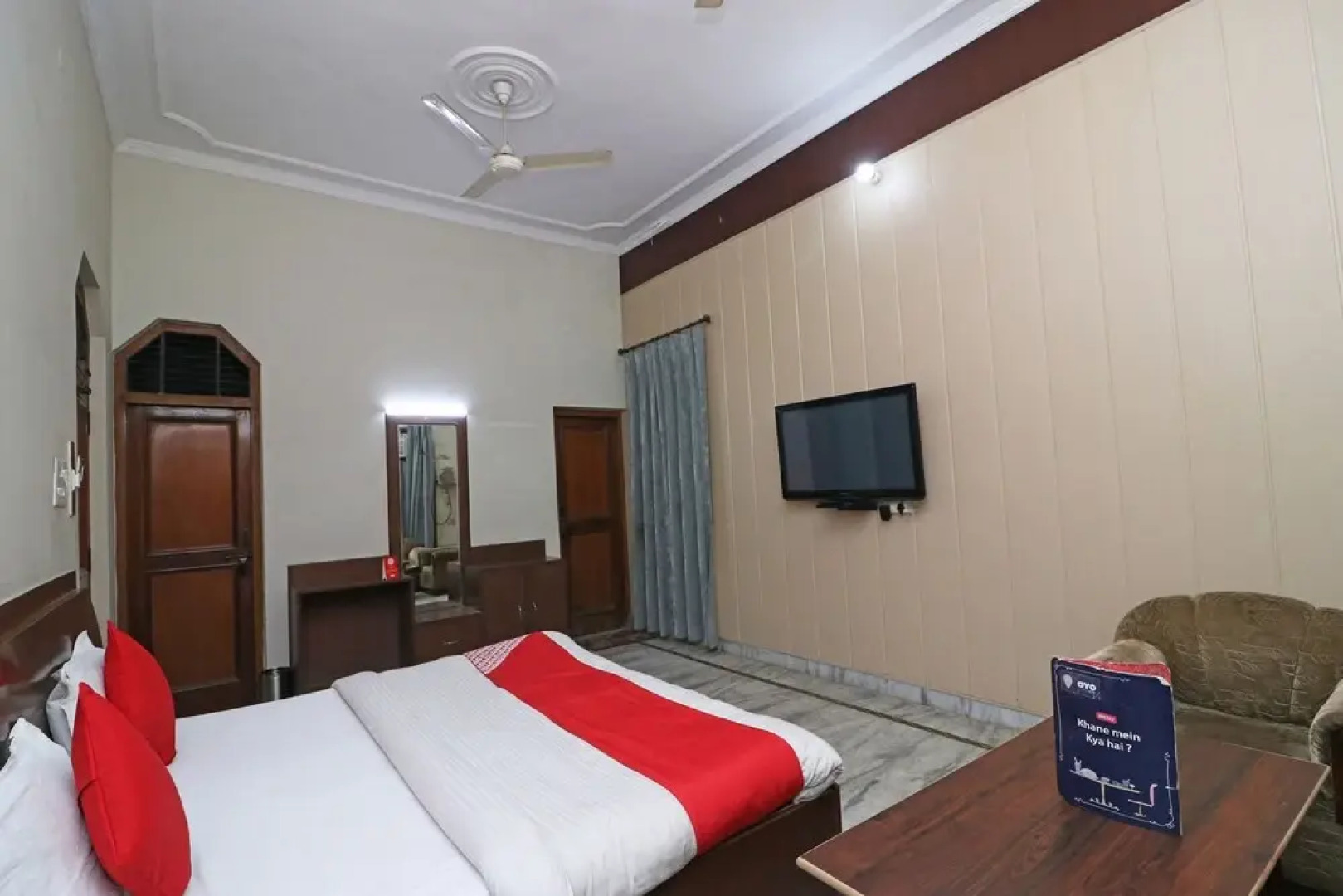 OYO 16270 Hotel Sweet Home