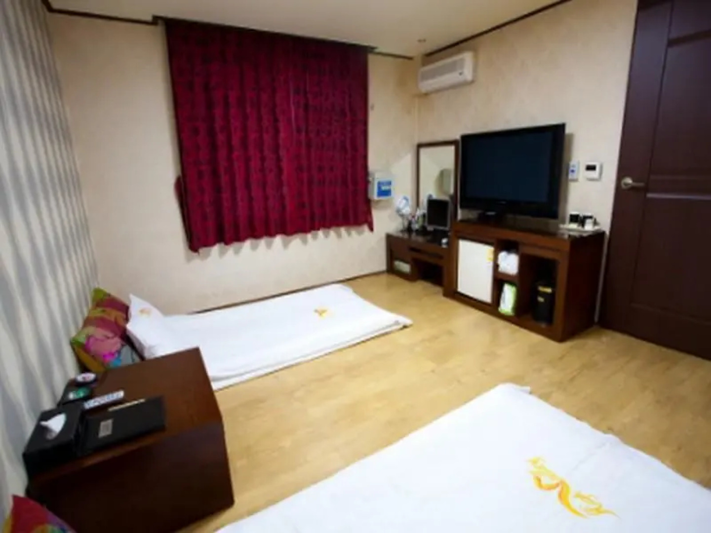 Goodstay HighValley Hotel