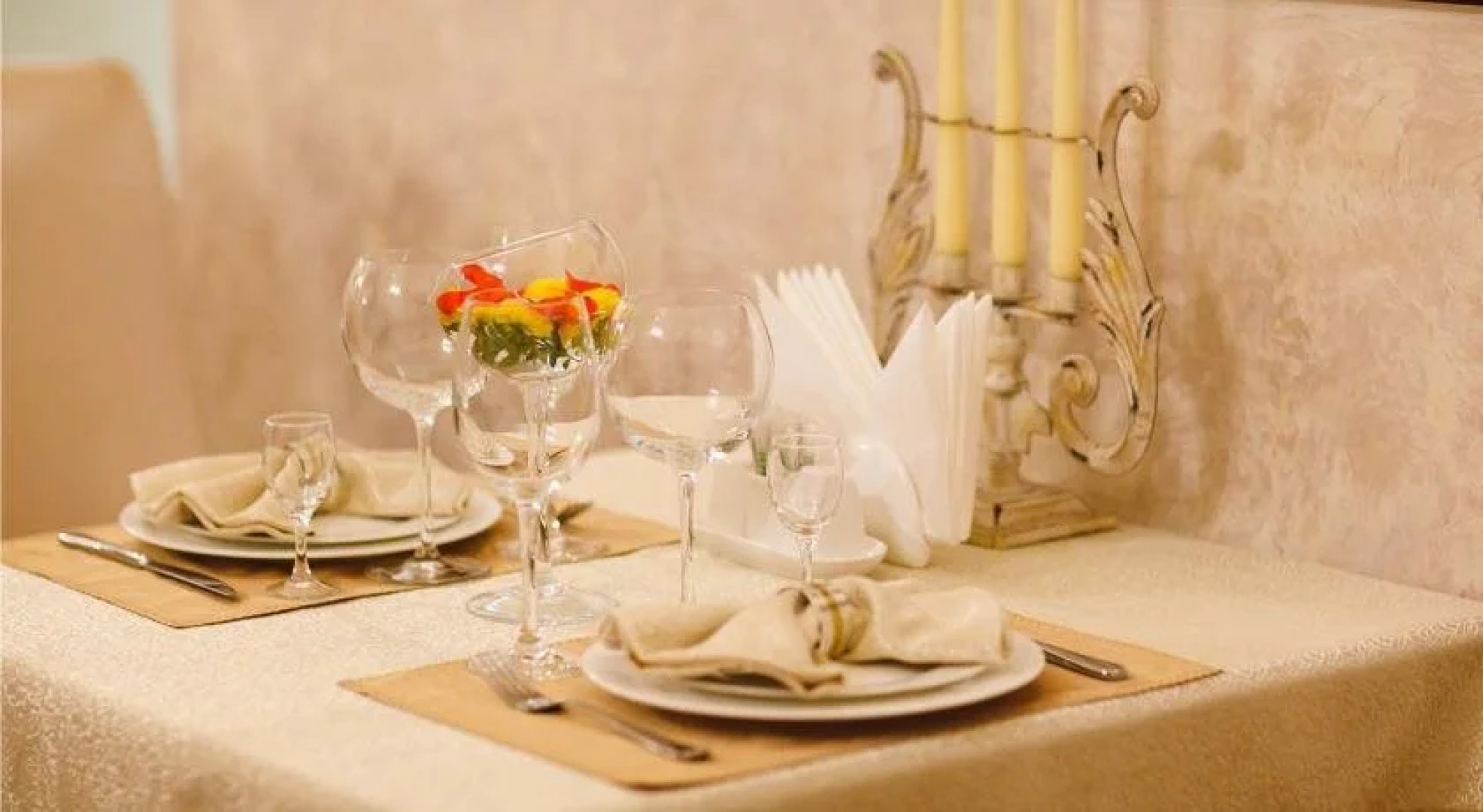 Отельно-ресторанный комплекс «AllureInn»