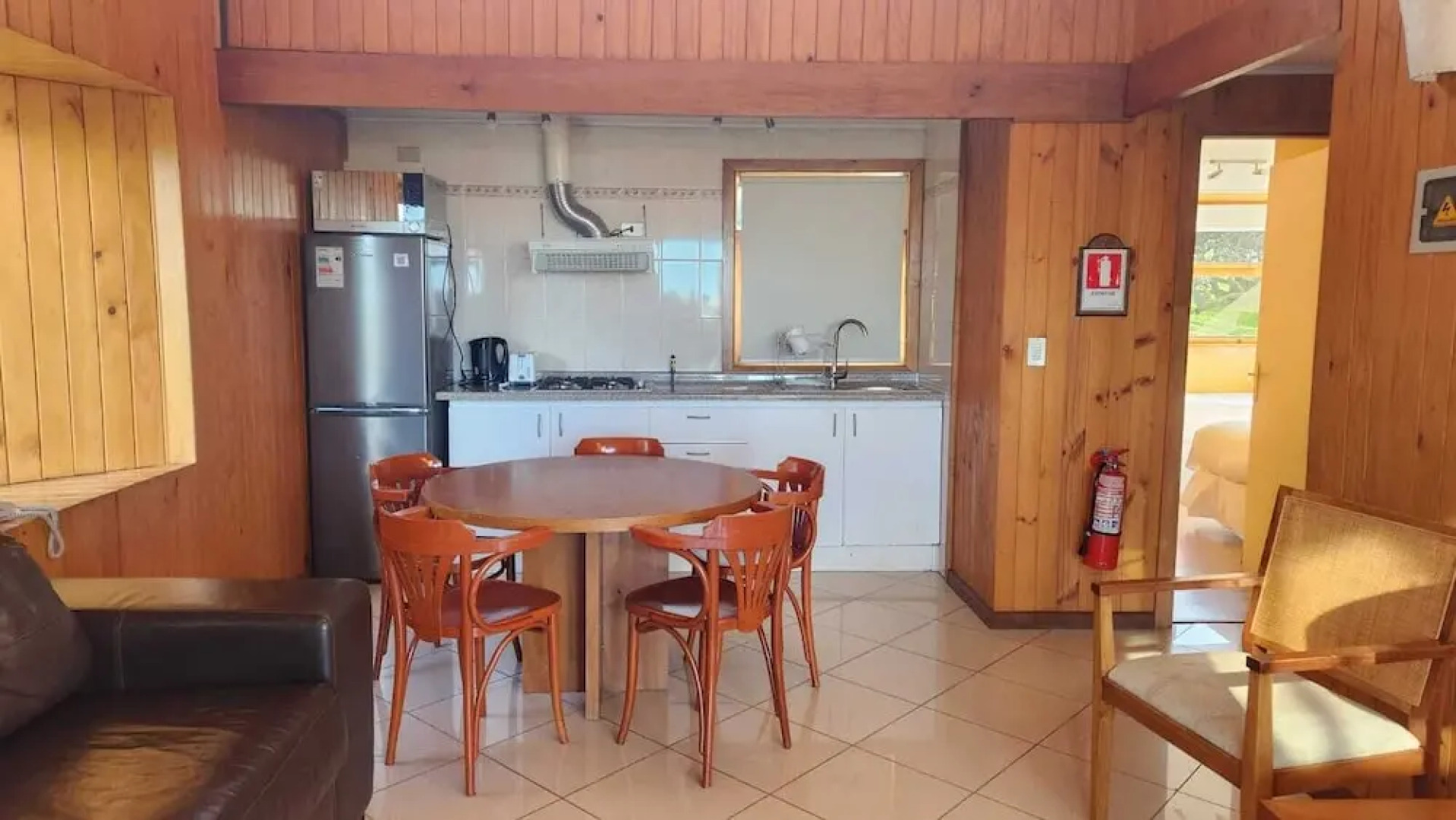 Hotel y Cabañas Lago Ranco - Caja Los Andes