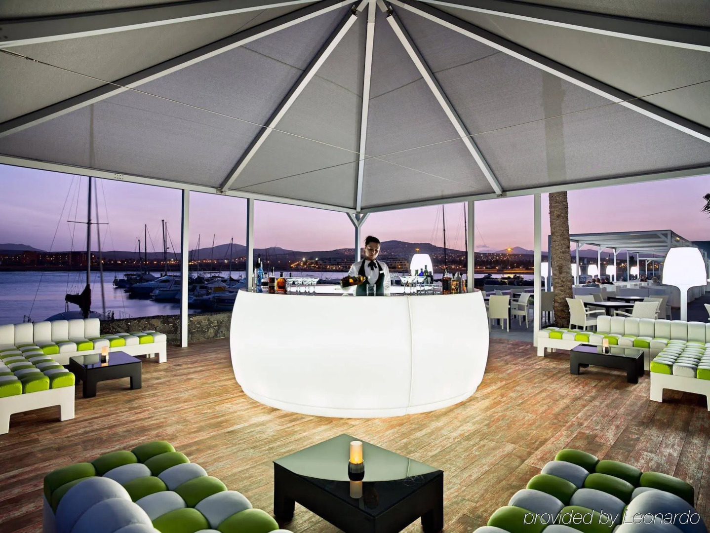 Barceló Castillo Royal Level