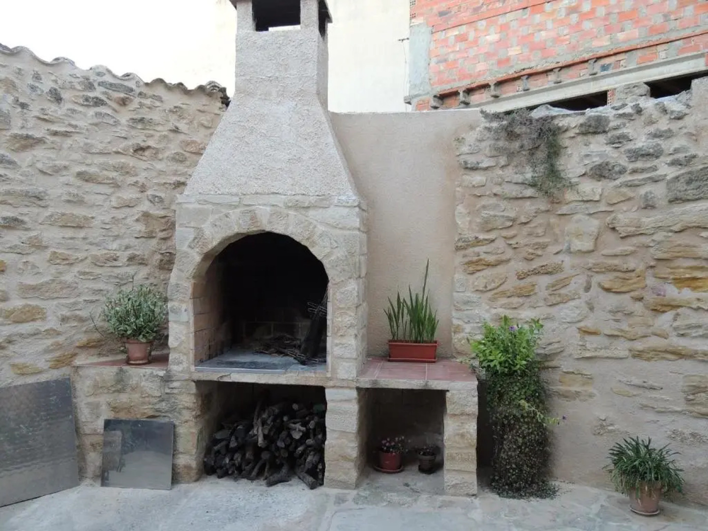 Las Bodegas Del Gilo